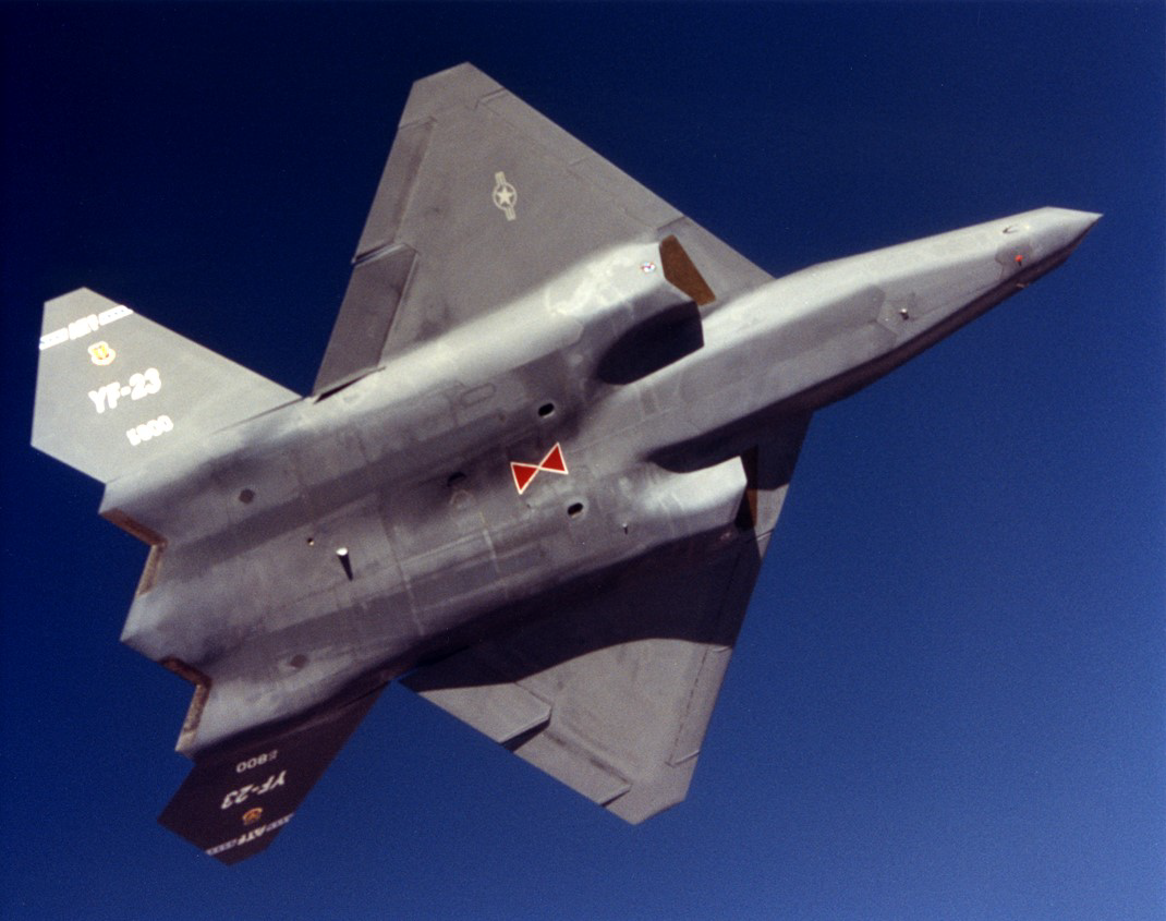 1070x845 Northrop YF- Hobbymaster New Model