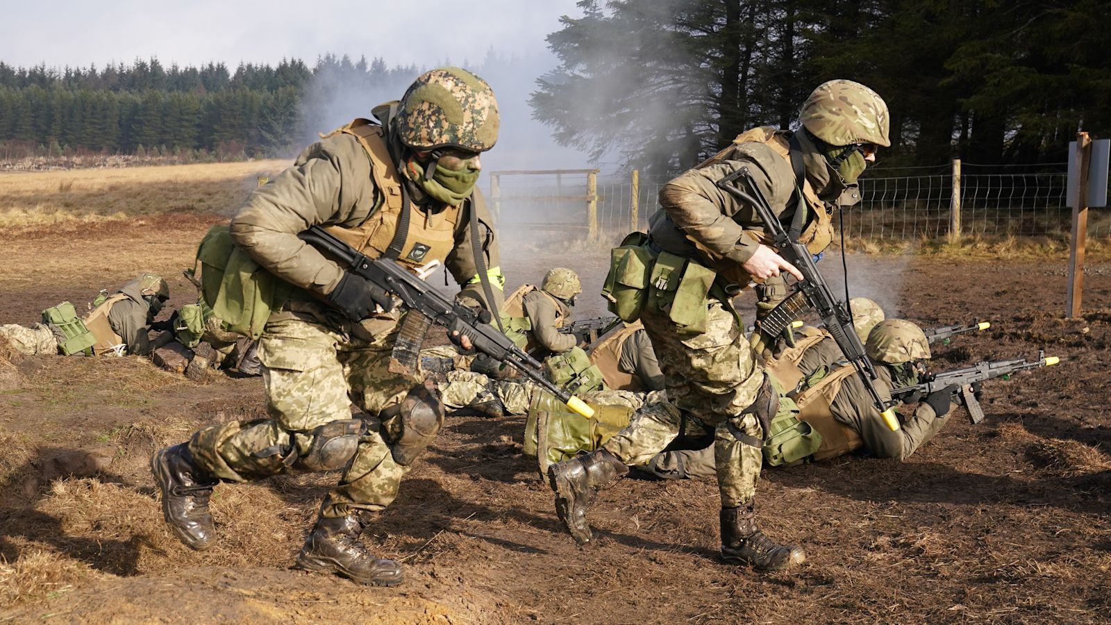 1600x900 British Army trains 000 Ukrainian