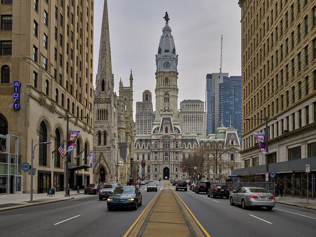 1024x768 iconic City Hall