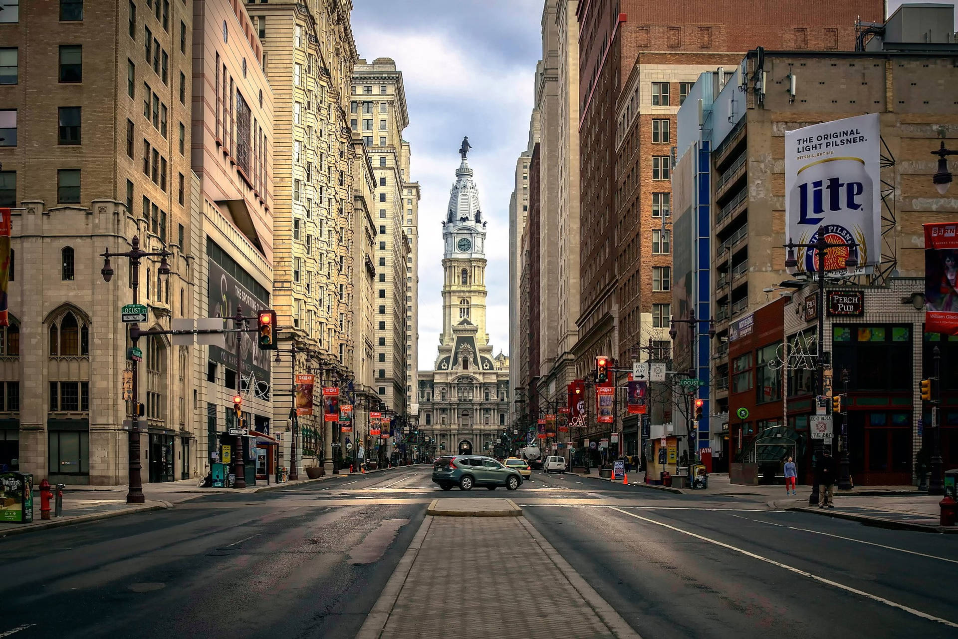 1920x1280 Captivating Skyline Of Philadelphia