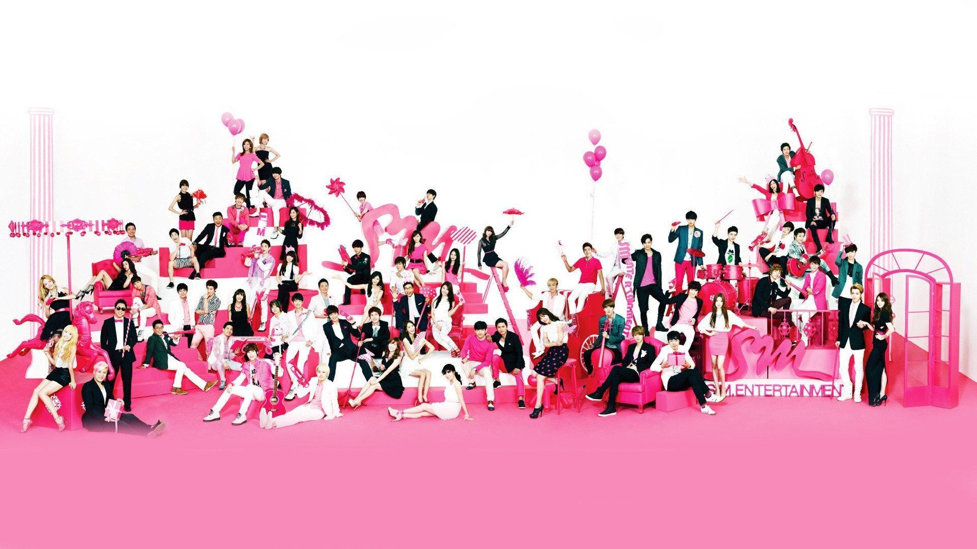 1920x1080 Touching Photo From The SM Family Album