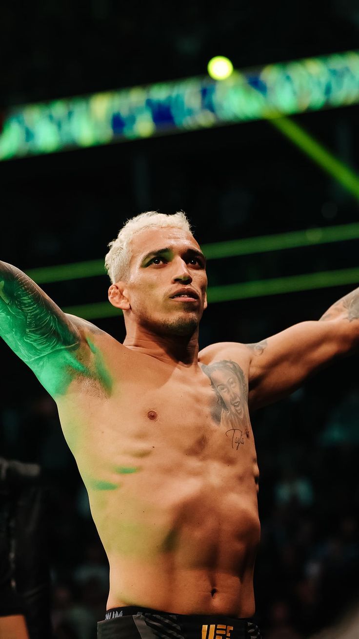 736x1308 Charles Oliveira Wallpaper