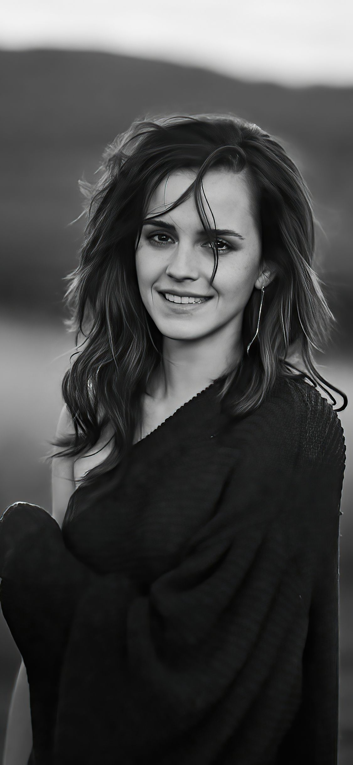 1125x2436 Emma Watson Monochrome 5k