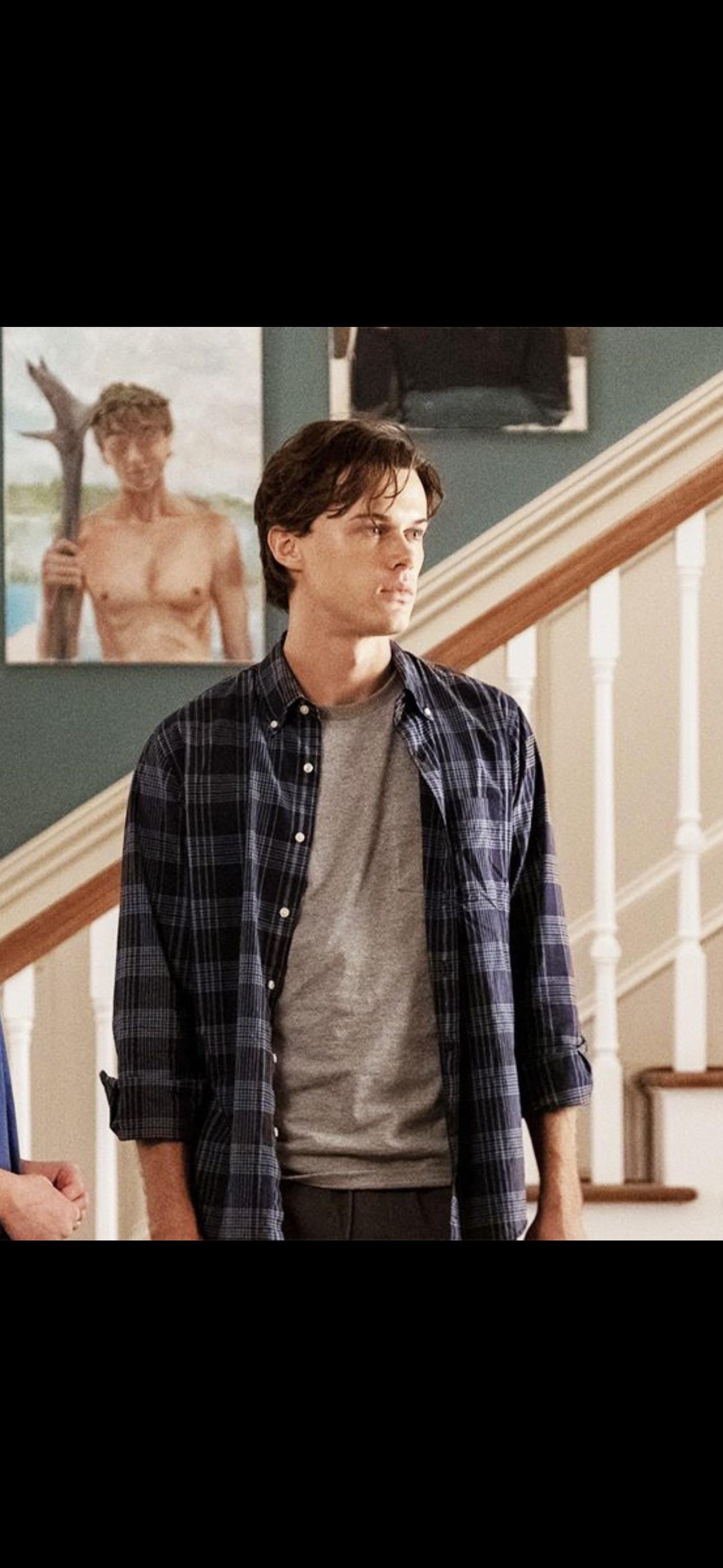 1290x2796 hottest) look season 1 and season 2