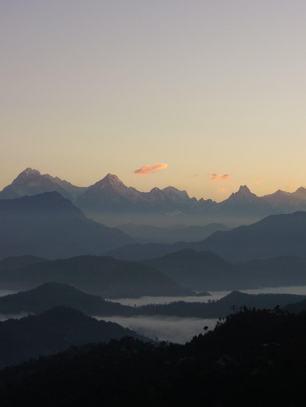 1000x1333 Stunning Mountain Scenery Picture [HD]. Download Free