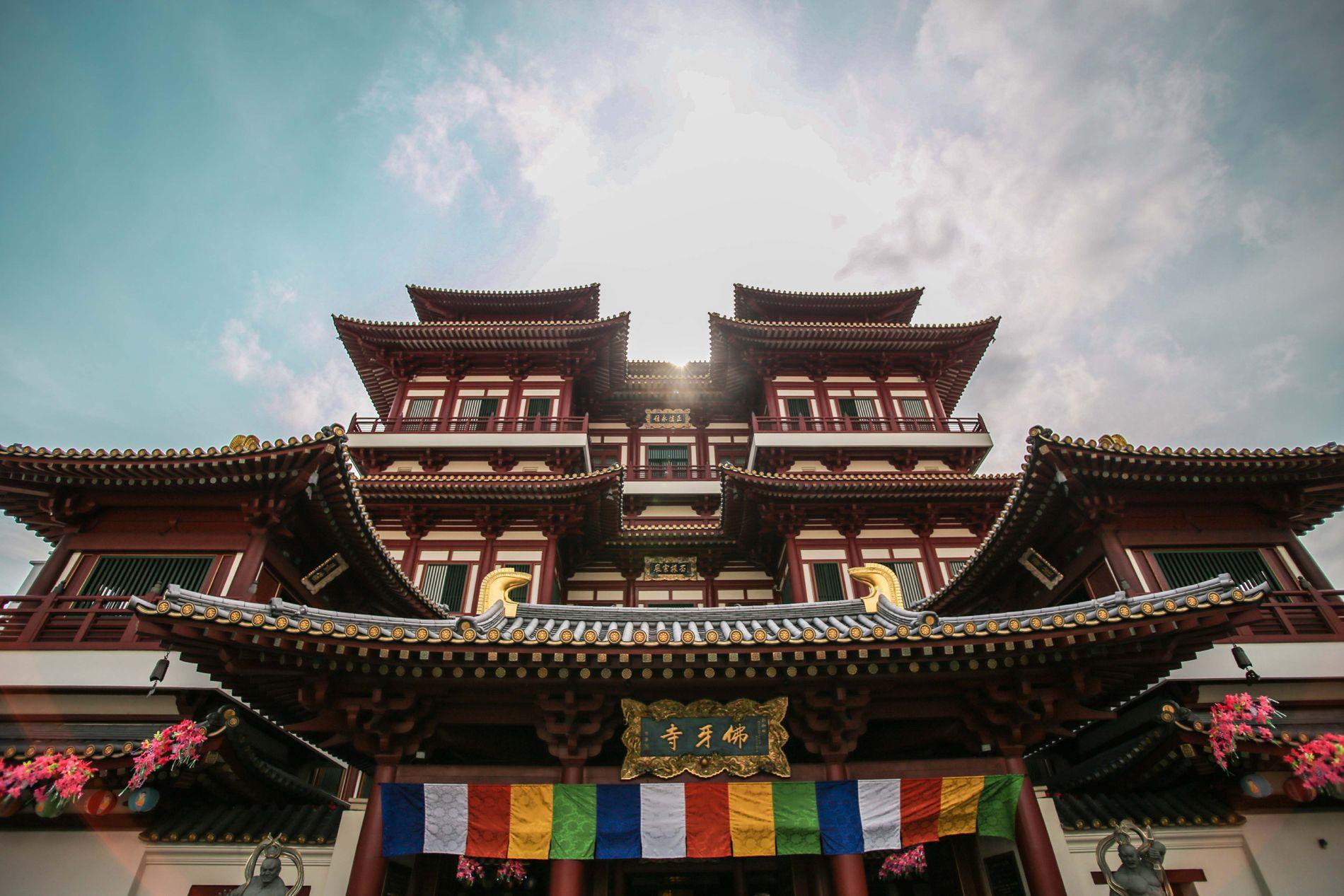 1900x1267 Singapore Buddha tooth relic Temple landscape architecture