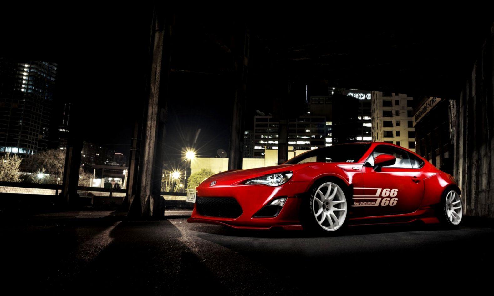 1579x945 Toyota 86 White Car Wallpaper HD
