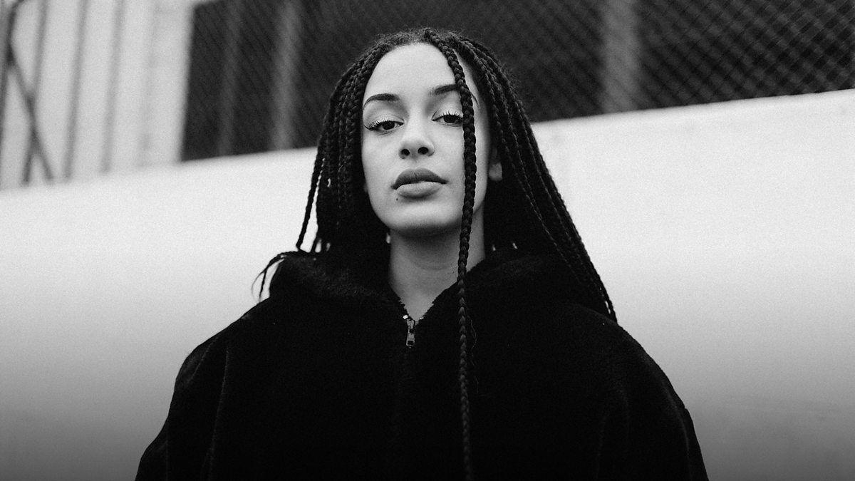 Jorja Smith Wallpapers Top Free Jorja Smith Backgrounds WallpaperAccess