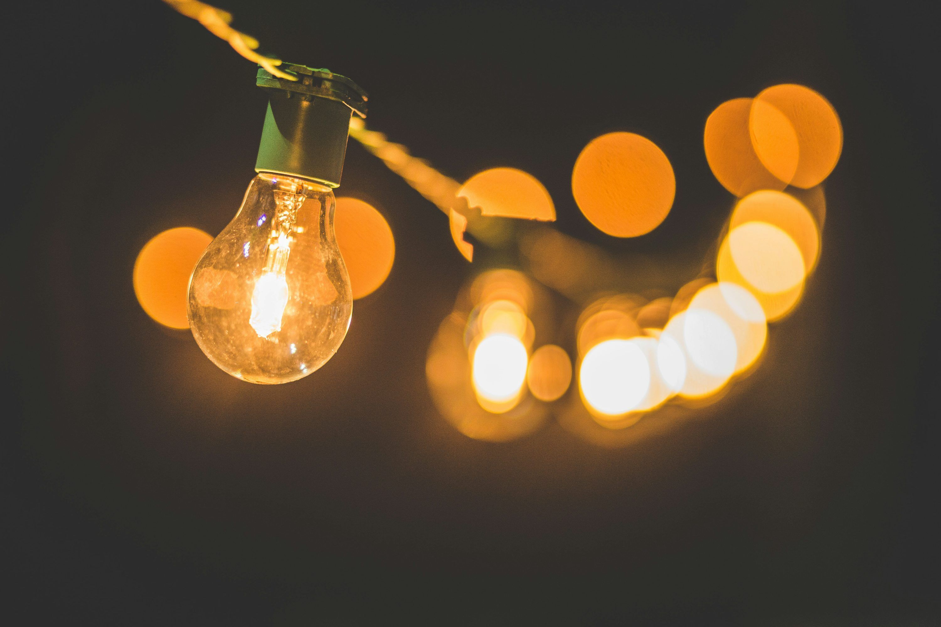 3000x2000 Light Bulb Image. Download Free