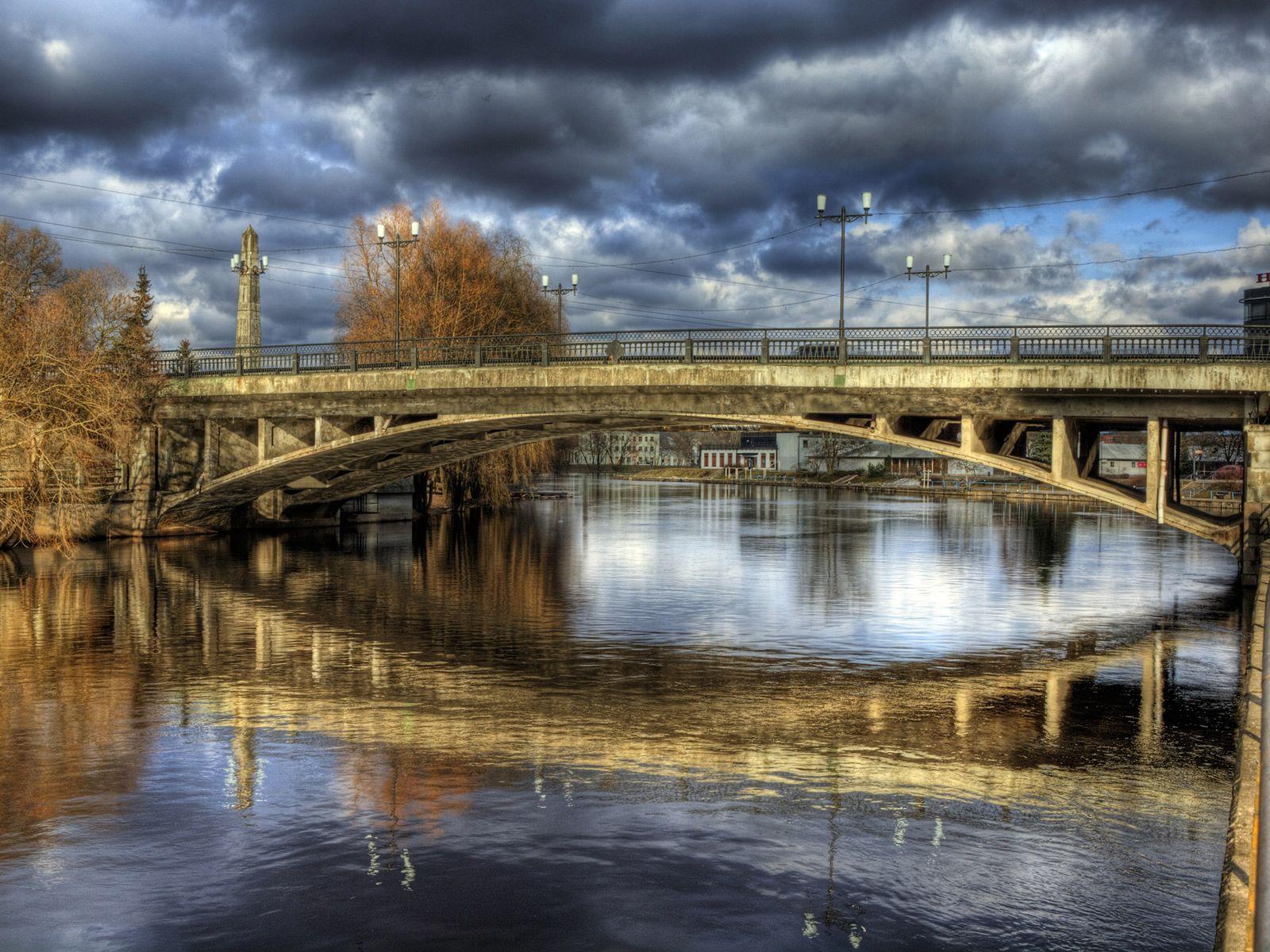 1600x1200 HD Wallpaper. High Definition Windows Wallpaper
