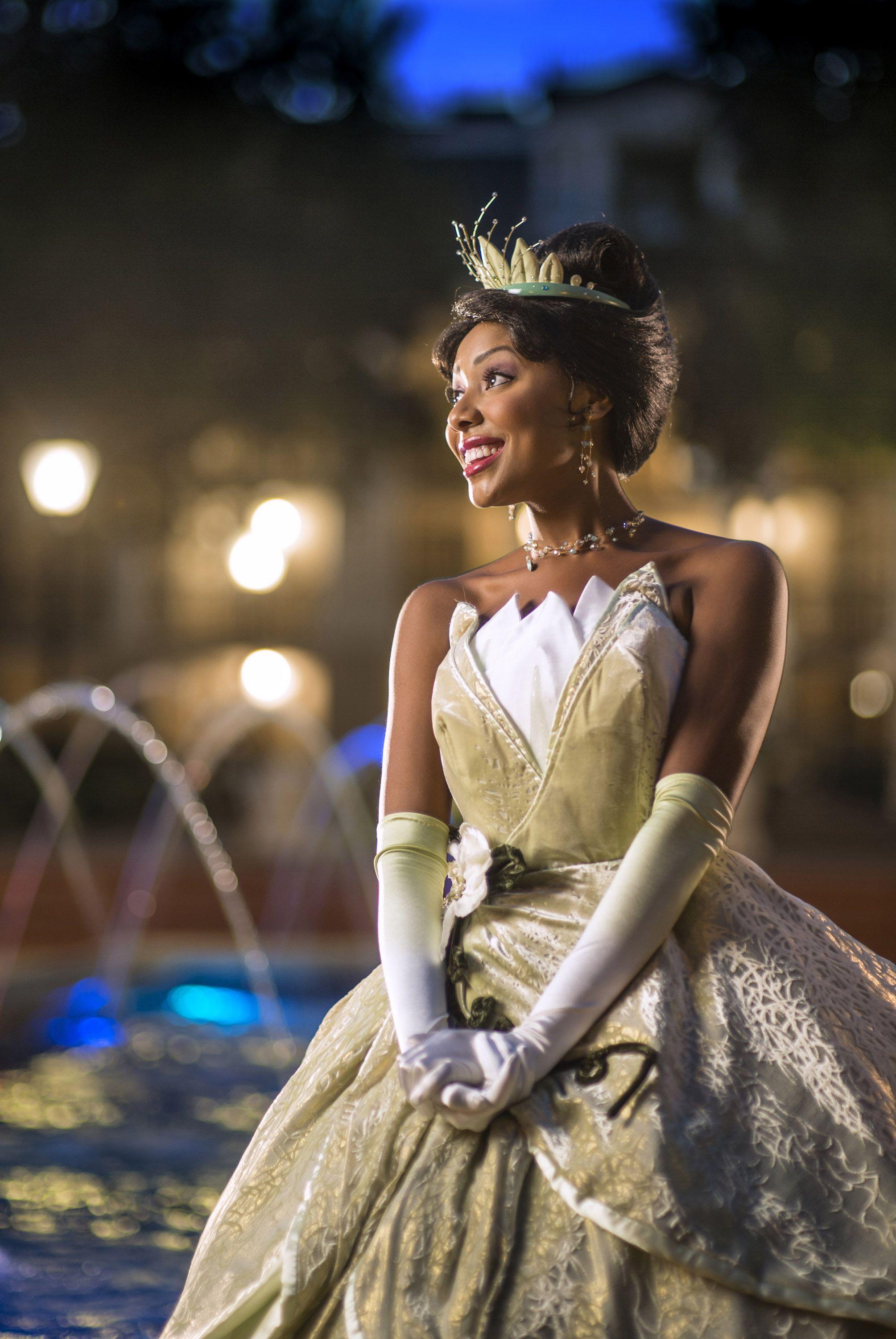 2009x3000 Special Image of Tiana from 'The Princess & The Frog'. Disney Parks Blog