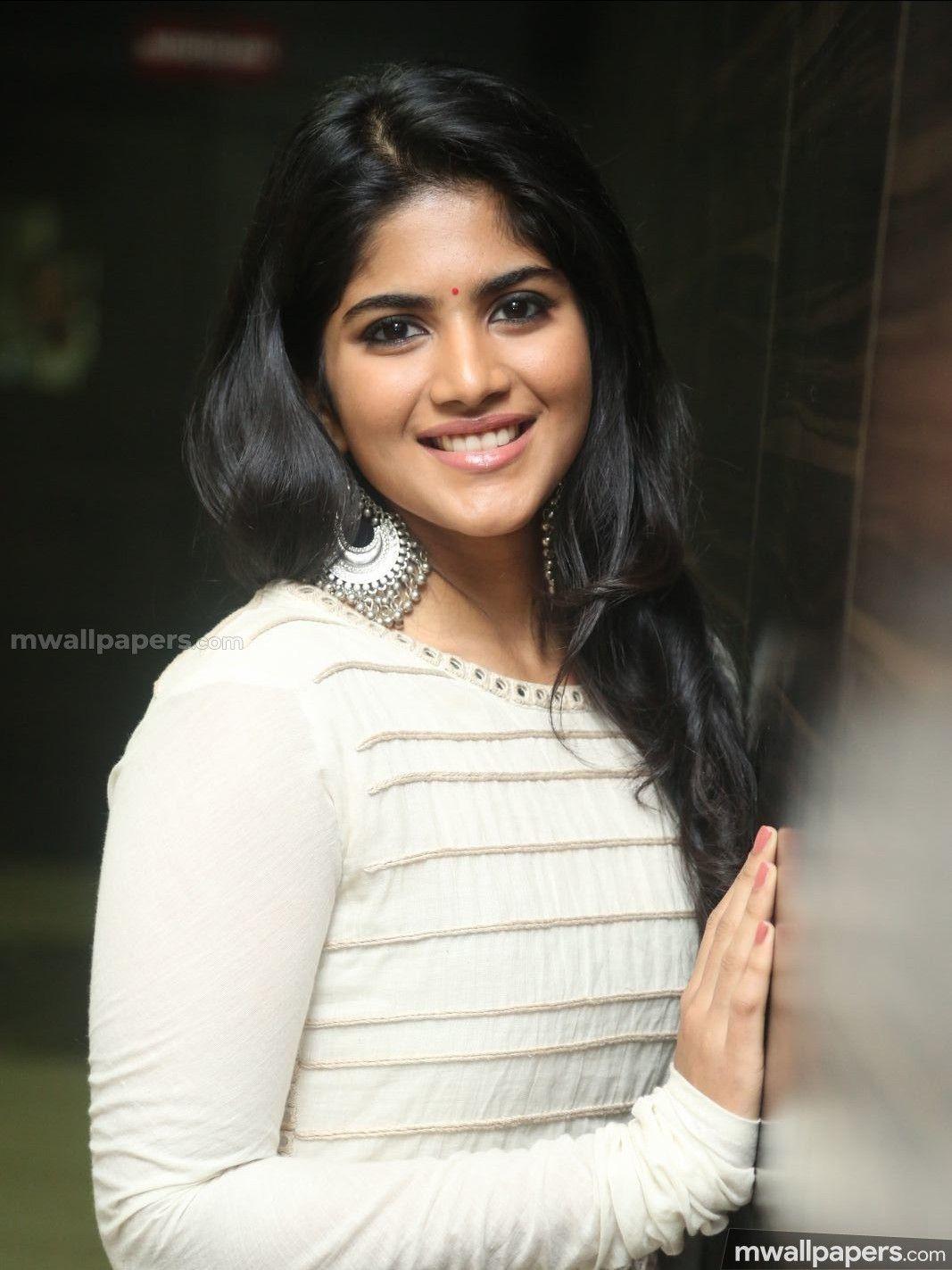 1067x1423 ✅ Megha Akash HD Photo & Wallpaper (1080p) Android