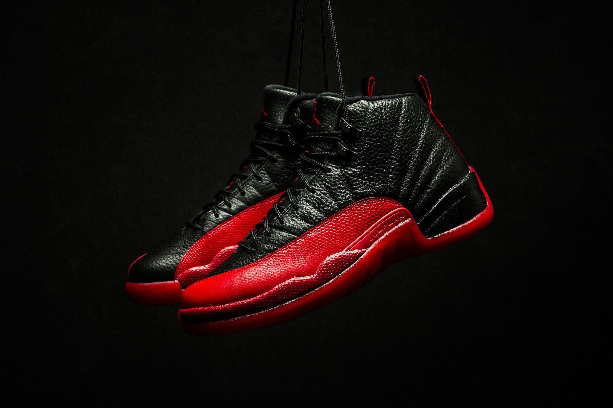 2048x1363 Air Jordan 12 Wallpaper