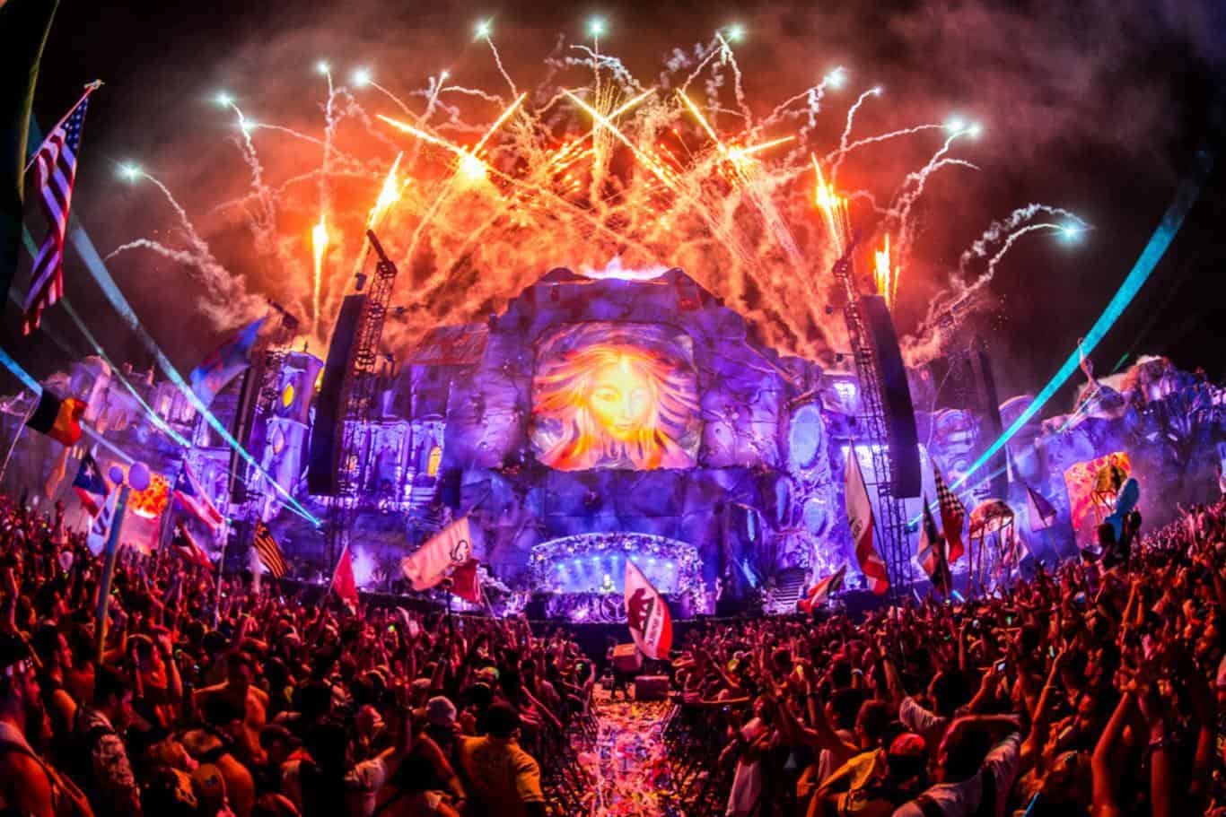1366x911 Tomorrowland Stage Wallpaper HD 11685