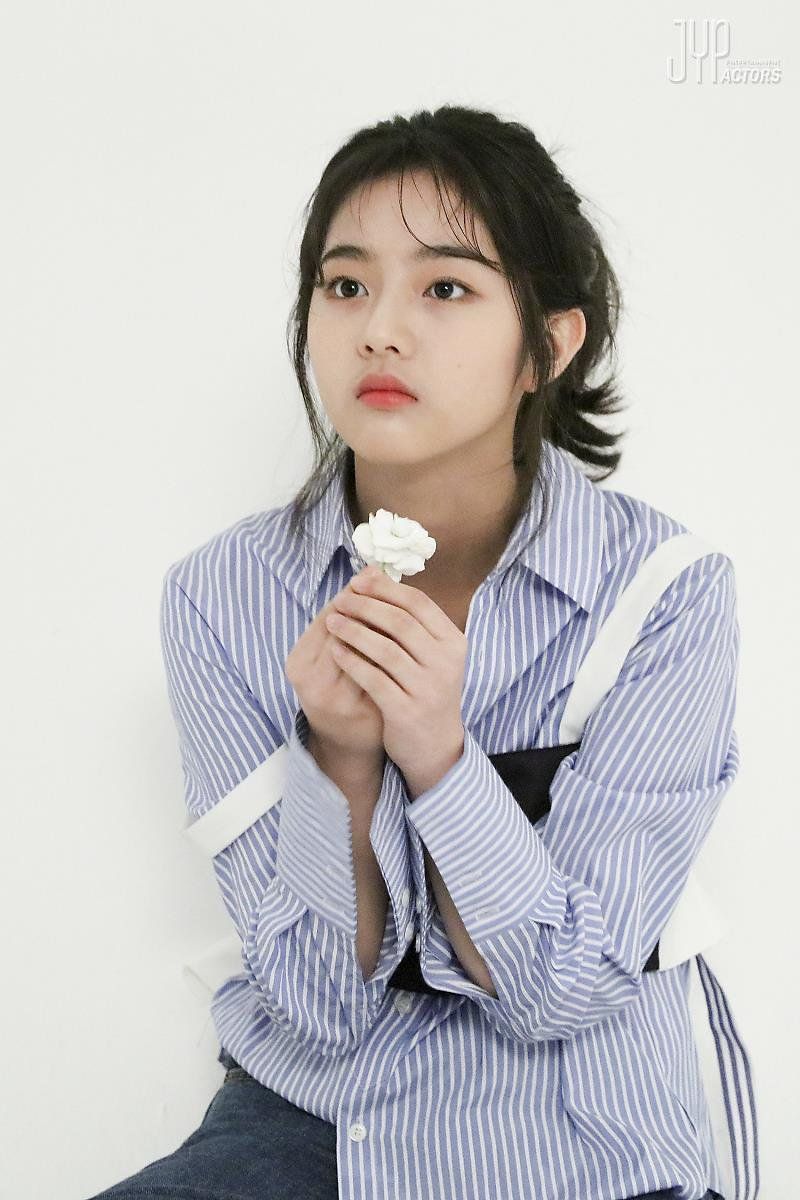 800x1200 Shin Eun Soo Wallpaper