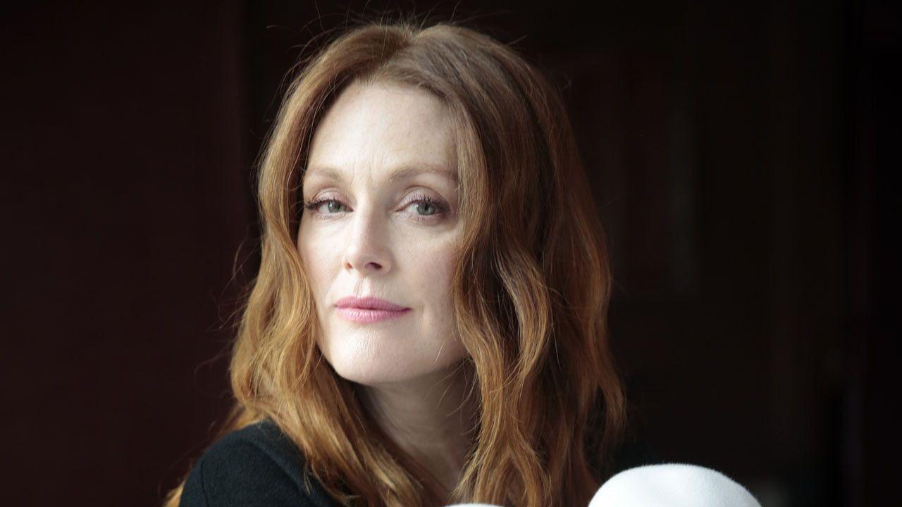 1280x720 Julianne Moore wallpaperx720