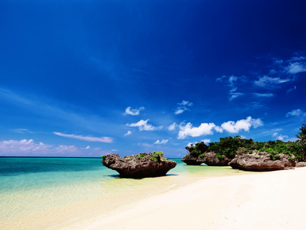 1024x768 Roundtrip flights from Los Angeles (USA) to Okinawa (Japan) for only