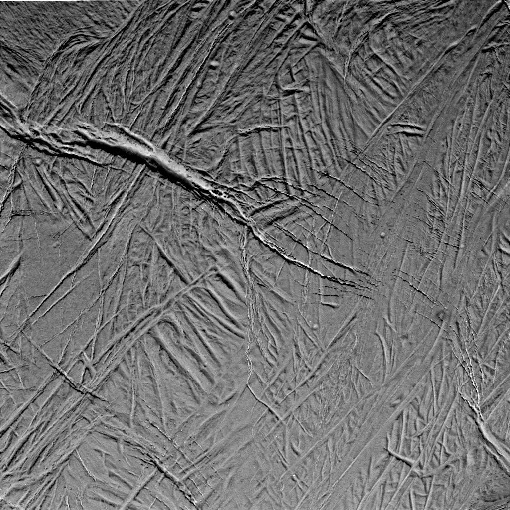 1024x1024 Enceladus Close Up