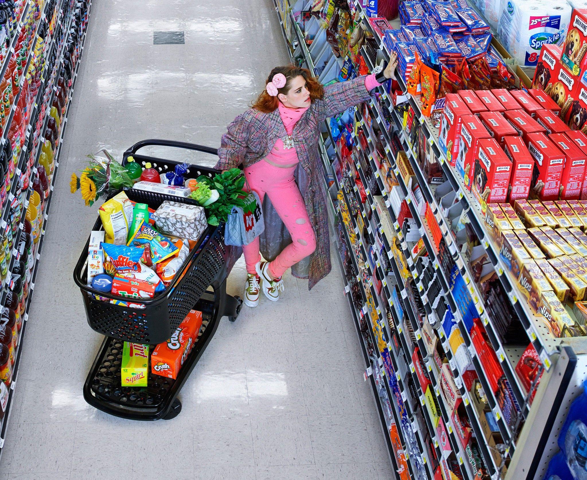 2047x1673 kristen stewart supermarket food shopping shopping
