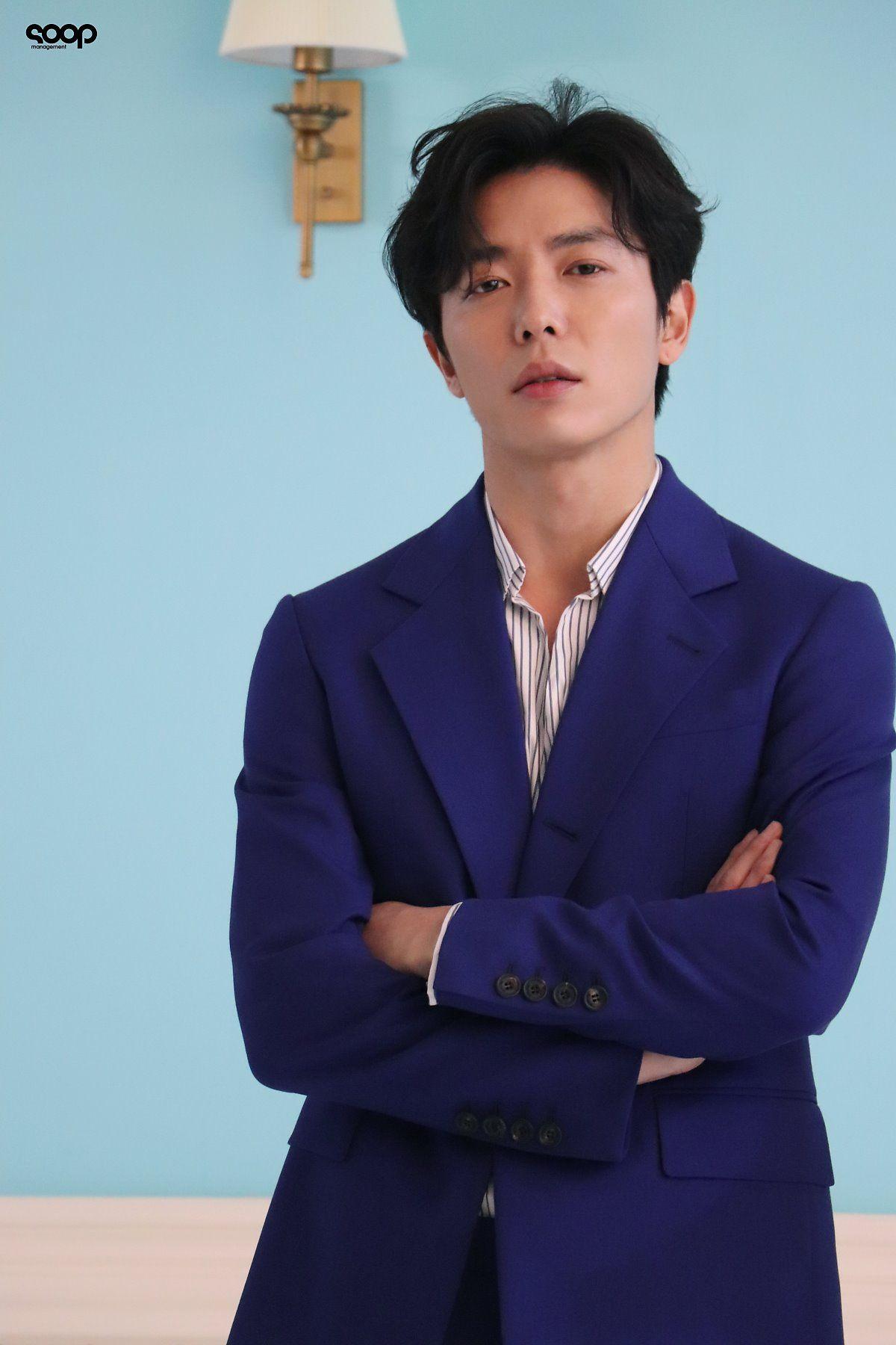 1200x1800 Take a look at Kim Jae Wook behind the scenes of the poster