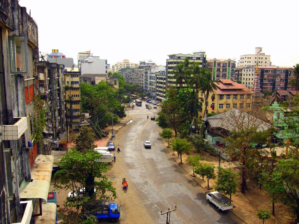 1024x768 Why I Love my Burmese Longyi - Legal Nomads