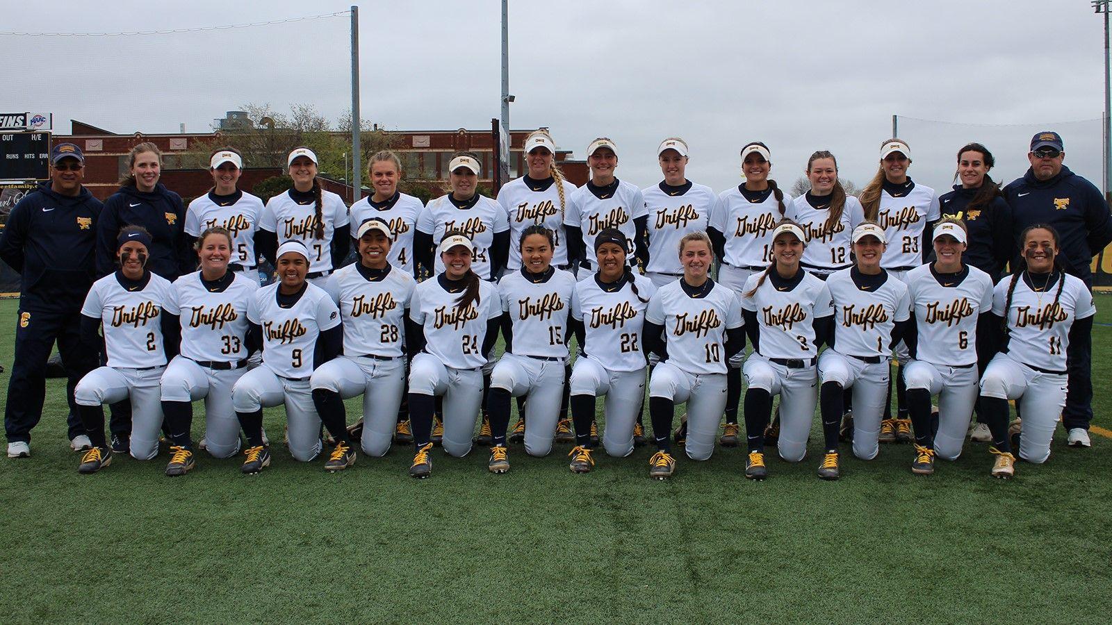 1600x900 Softball Roster College Athletics