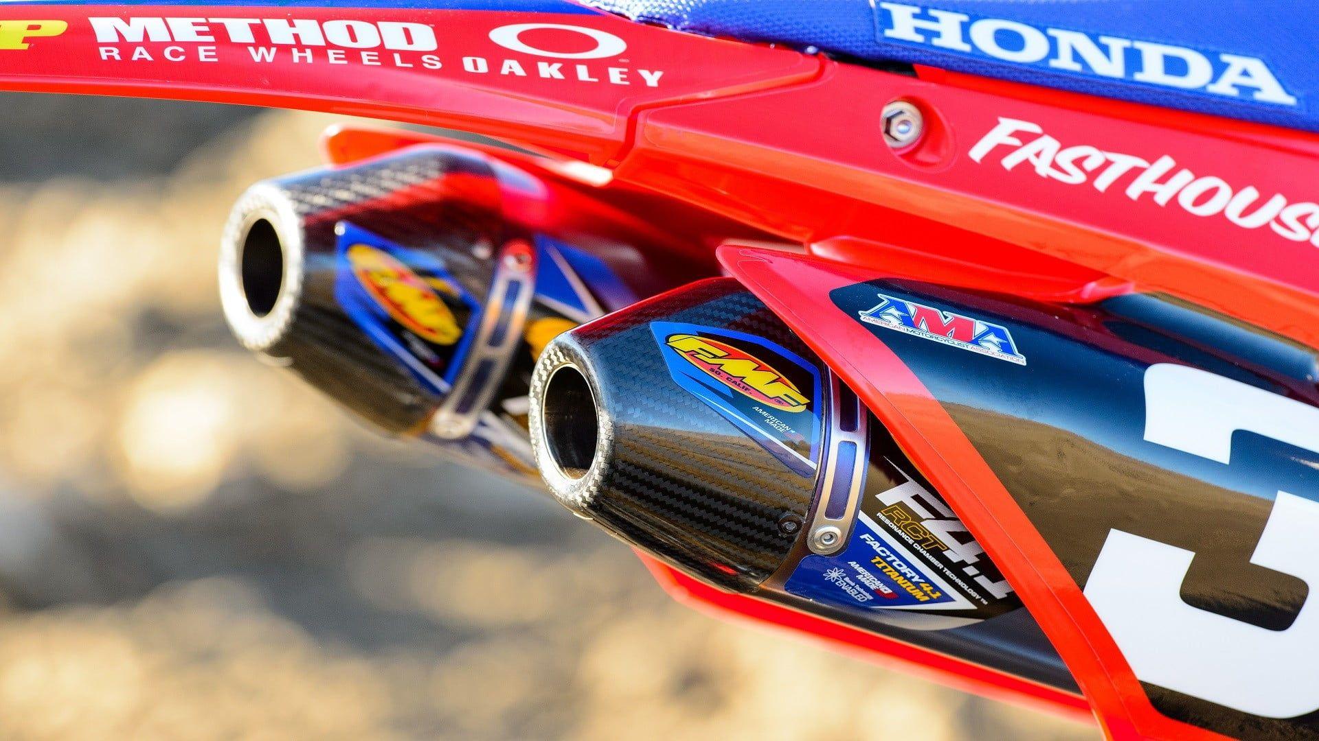 1920x1080 Red and blue Honda motorcycle, motocross, Honda, enduro