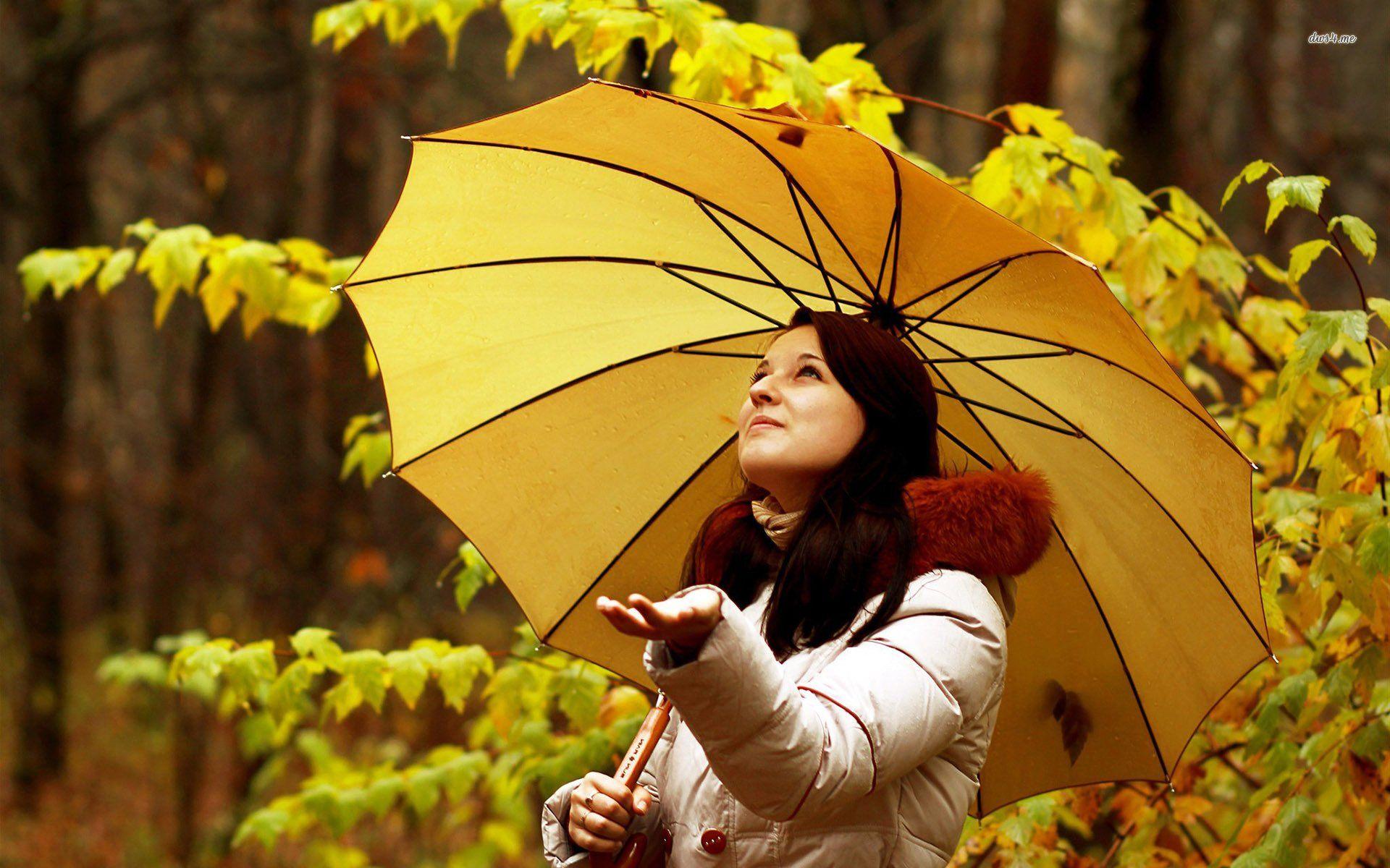 1920x1200 Girl With A Yellow Umbrella Under The Autumn Rain
