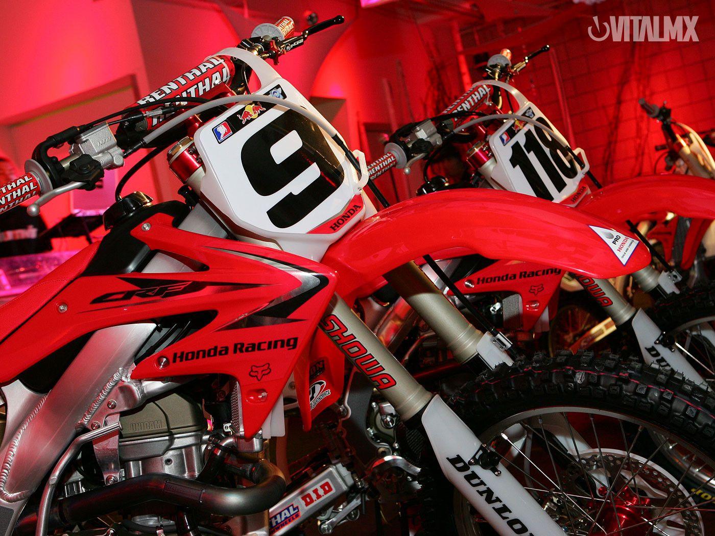 1400x1050 Image for Gadgets: Honda Motocross