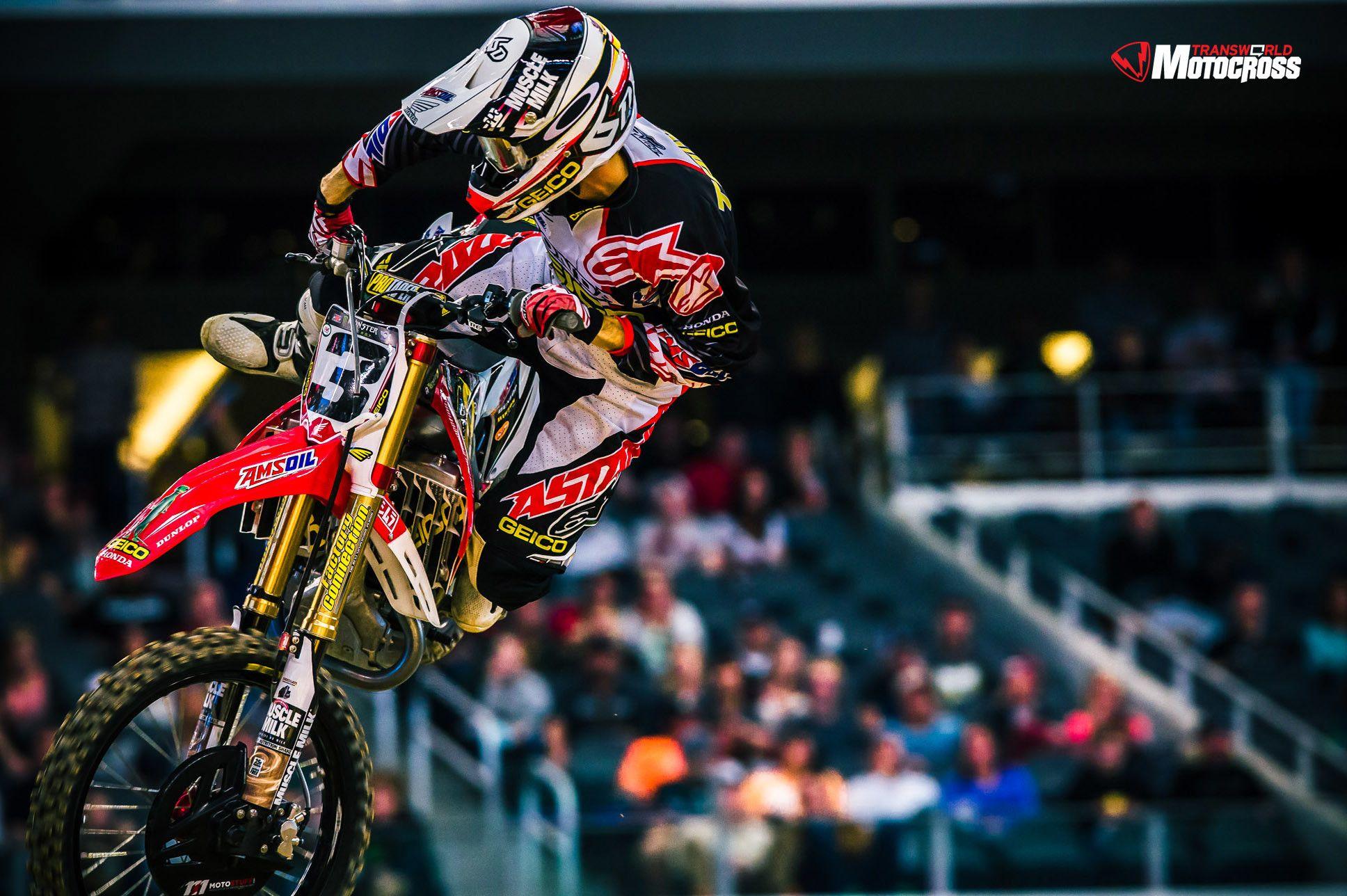 1936x1288 Motocross Wallpaper