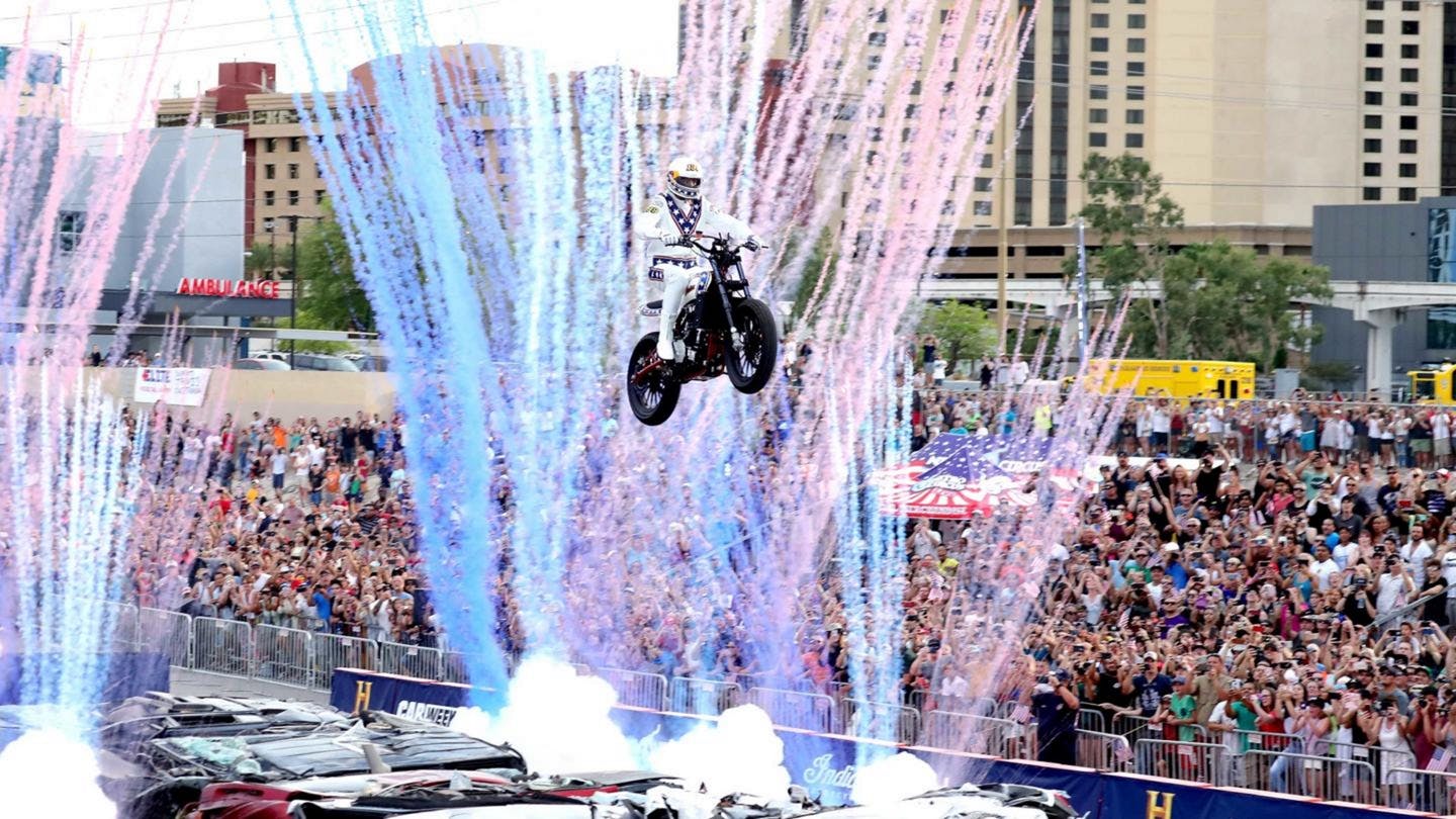 1440x810 Travis Pastrana, Nitro Circus Crew Have Multiple Motorcycles