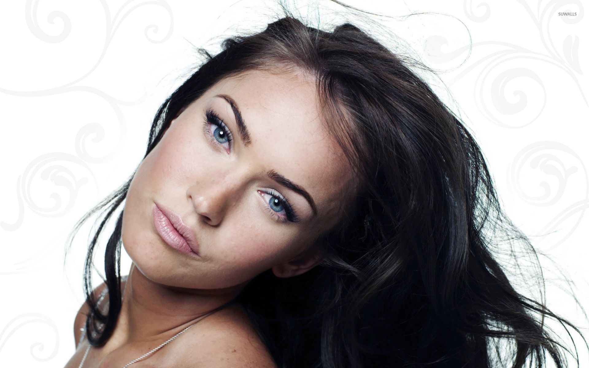 1920x1200 Megan Fox [51] wallpaper