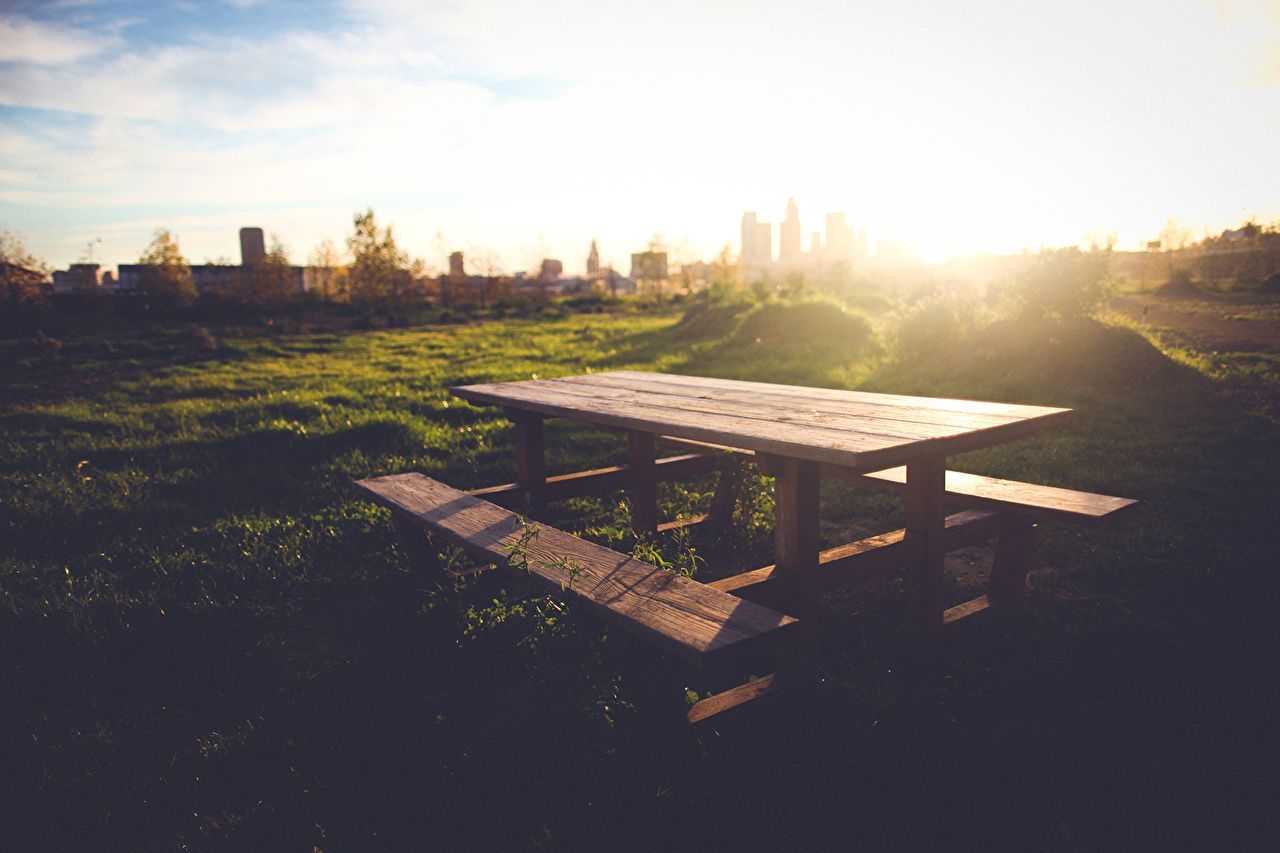 1280x853 Picnic Table Wallpaper