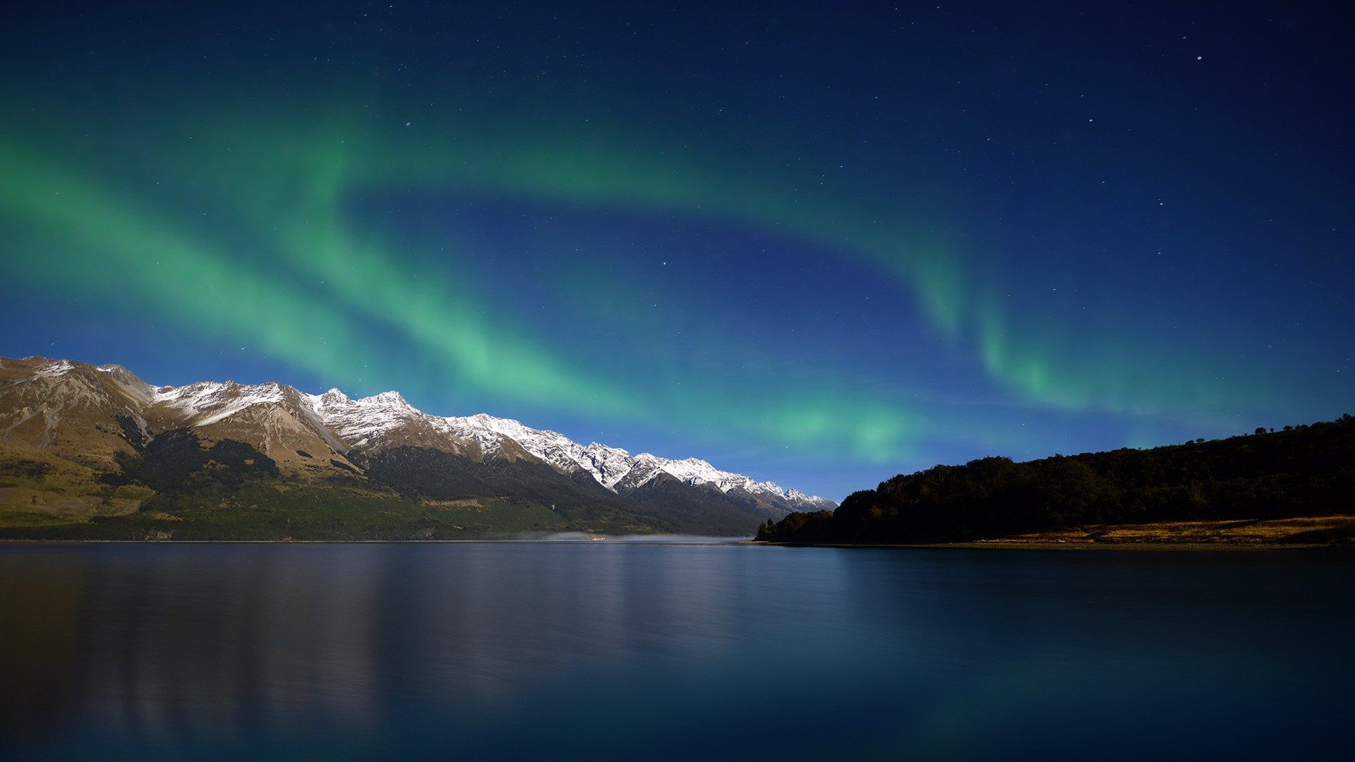 1920x1080 Southern Lights from Lake Wakatipu