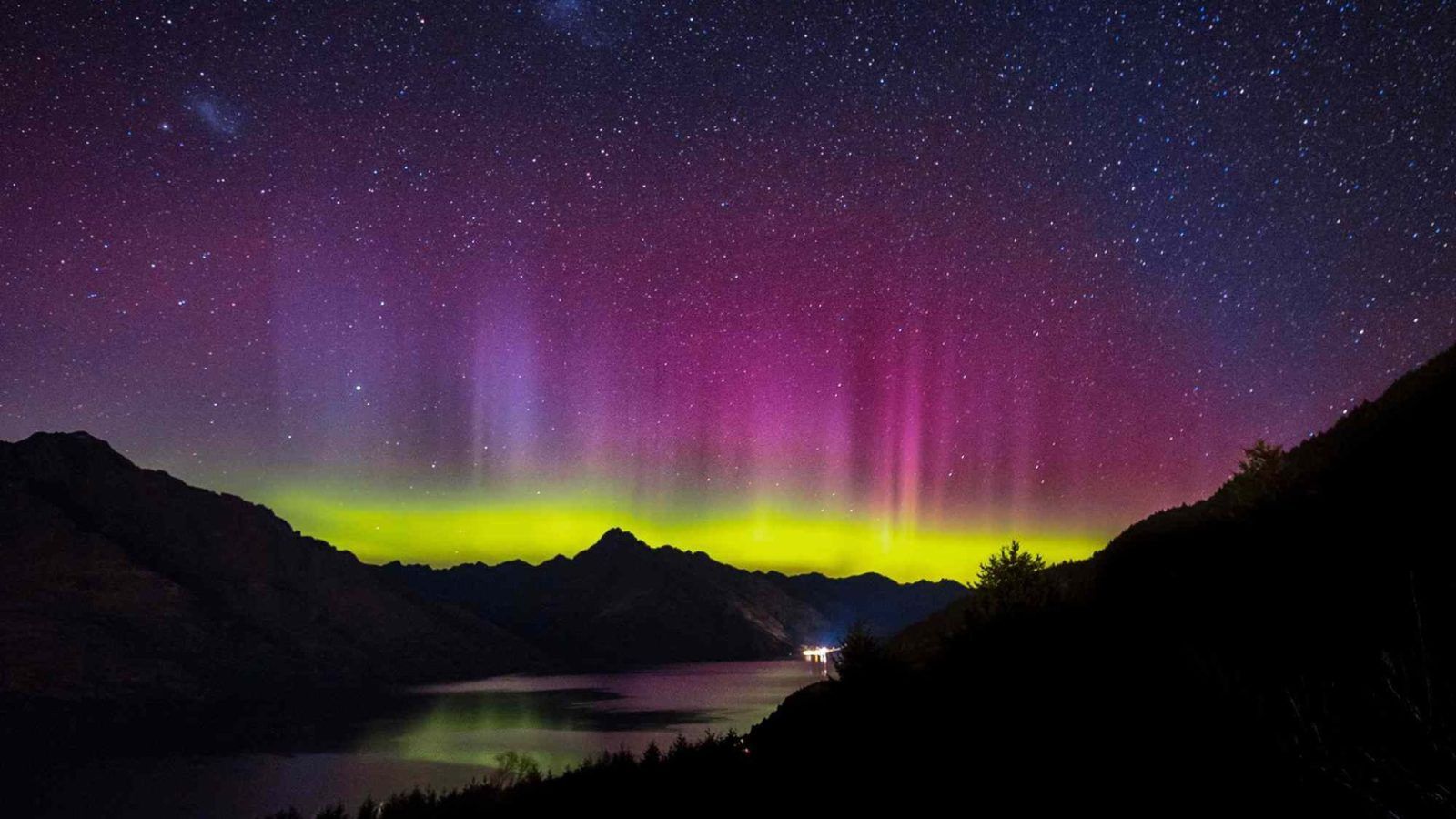 1600x900 Southern Lights, Explained: What They