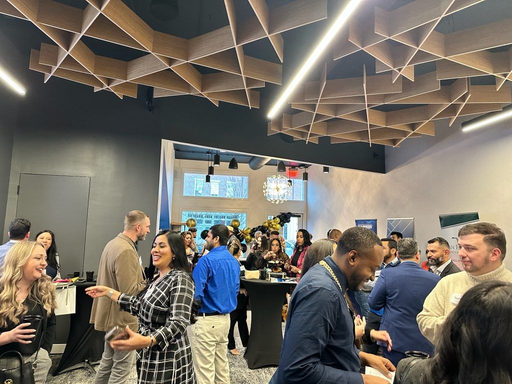1024x768 Successful Corporate Event