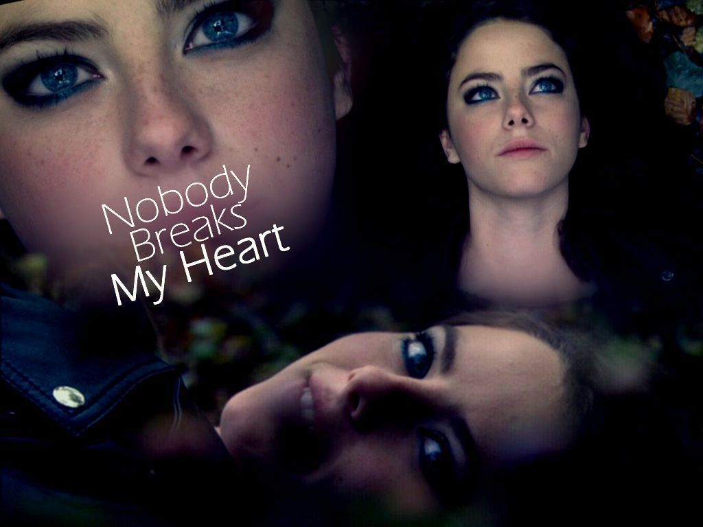 1024x768 Effy Stonem Wallpaper