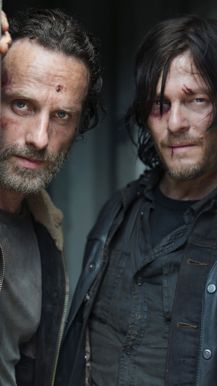 736x1308 Walking Dead Rick E Daryl