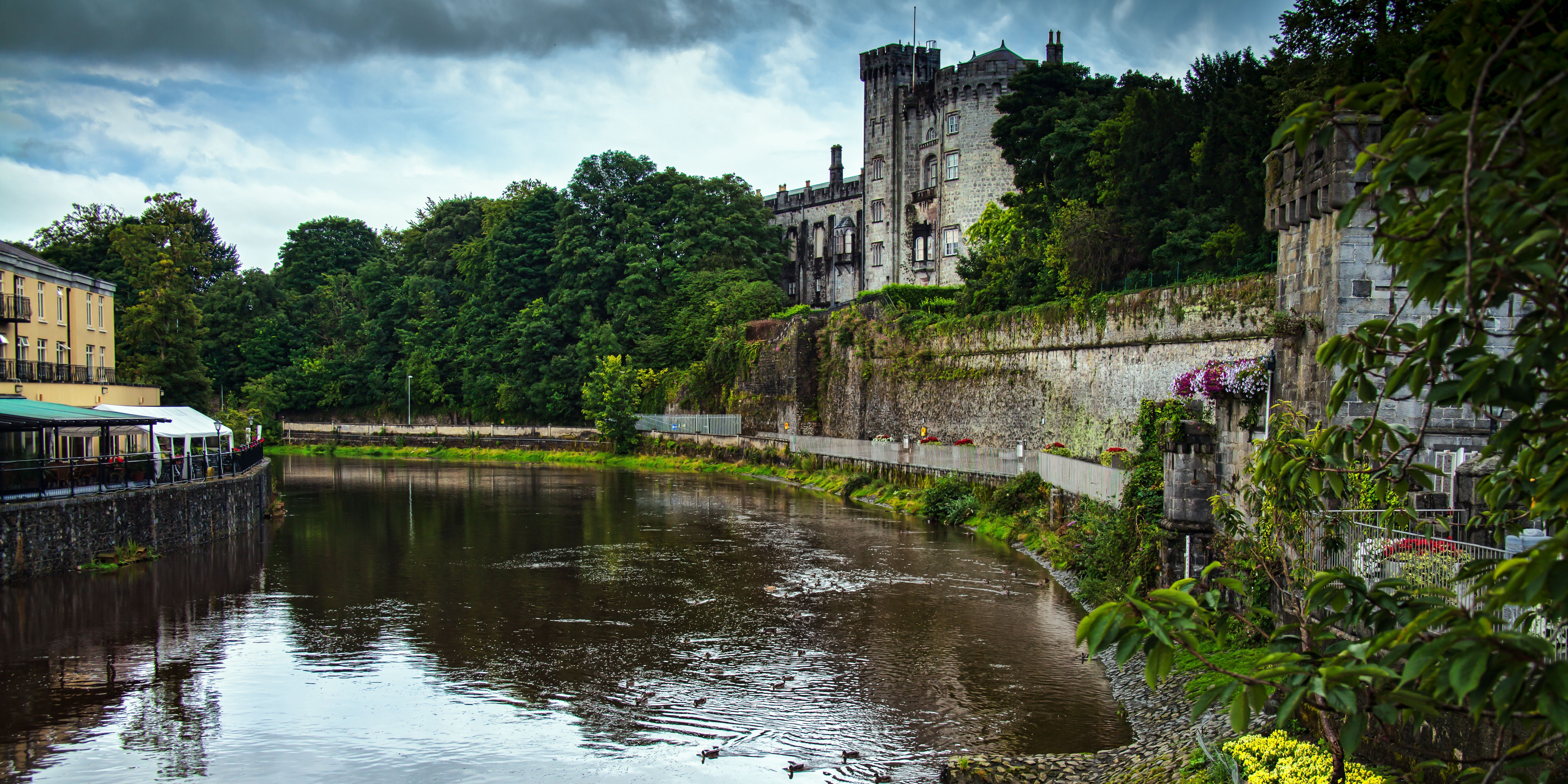 5616x2808 kilkenny city