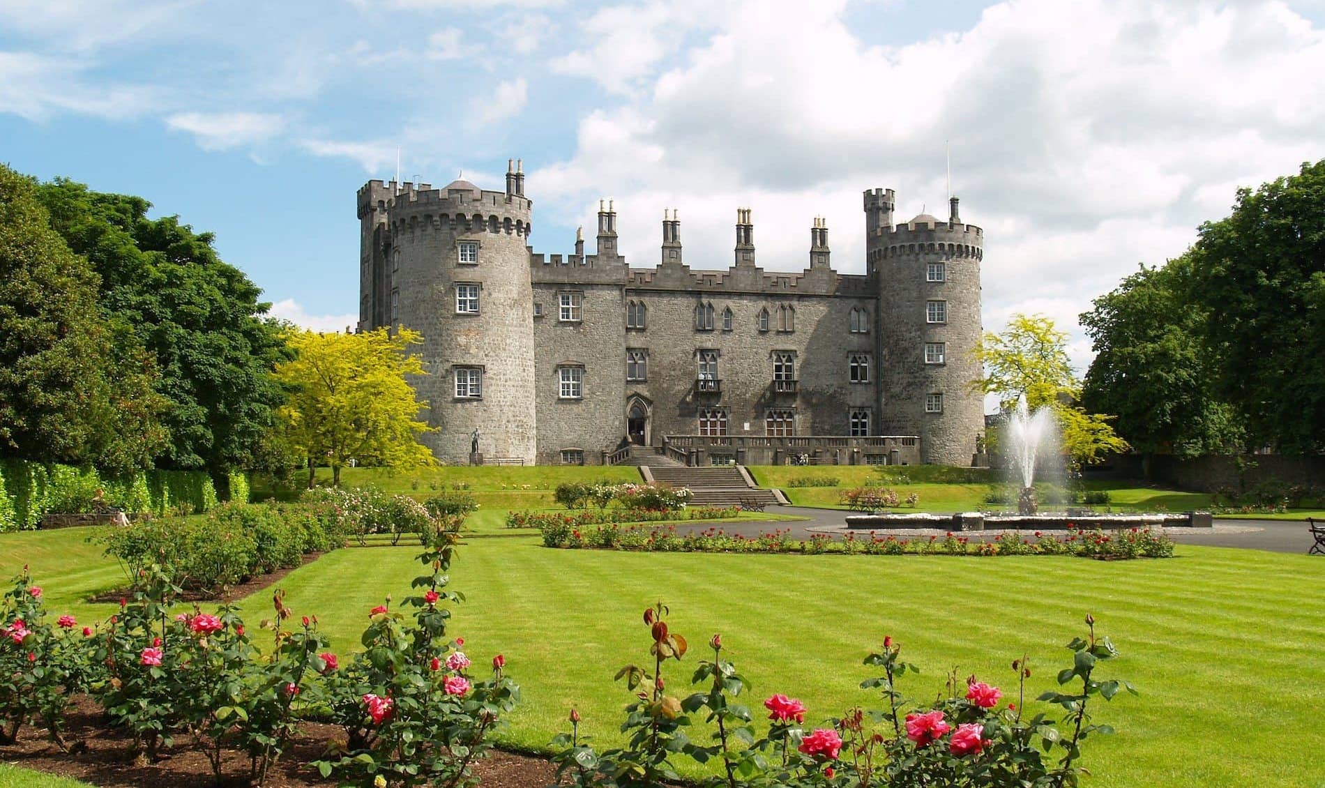 1900x1130 Explore Kilkenny Castle
