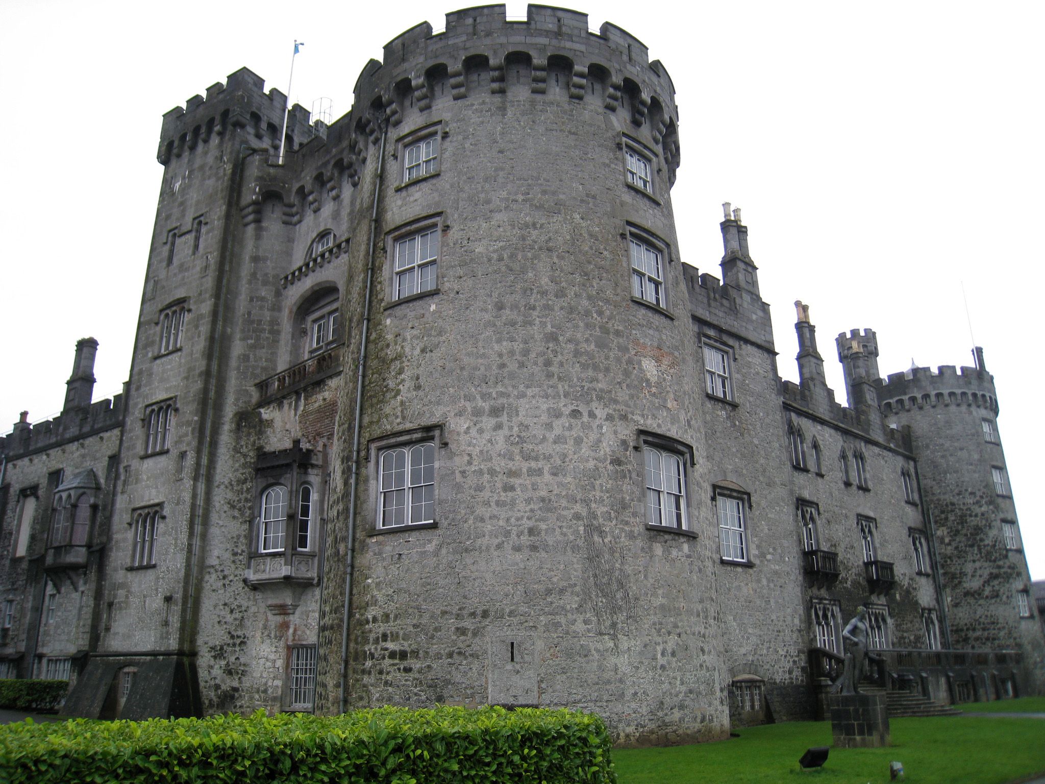 2048x1536 Kilkenny Castle in Ireland image