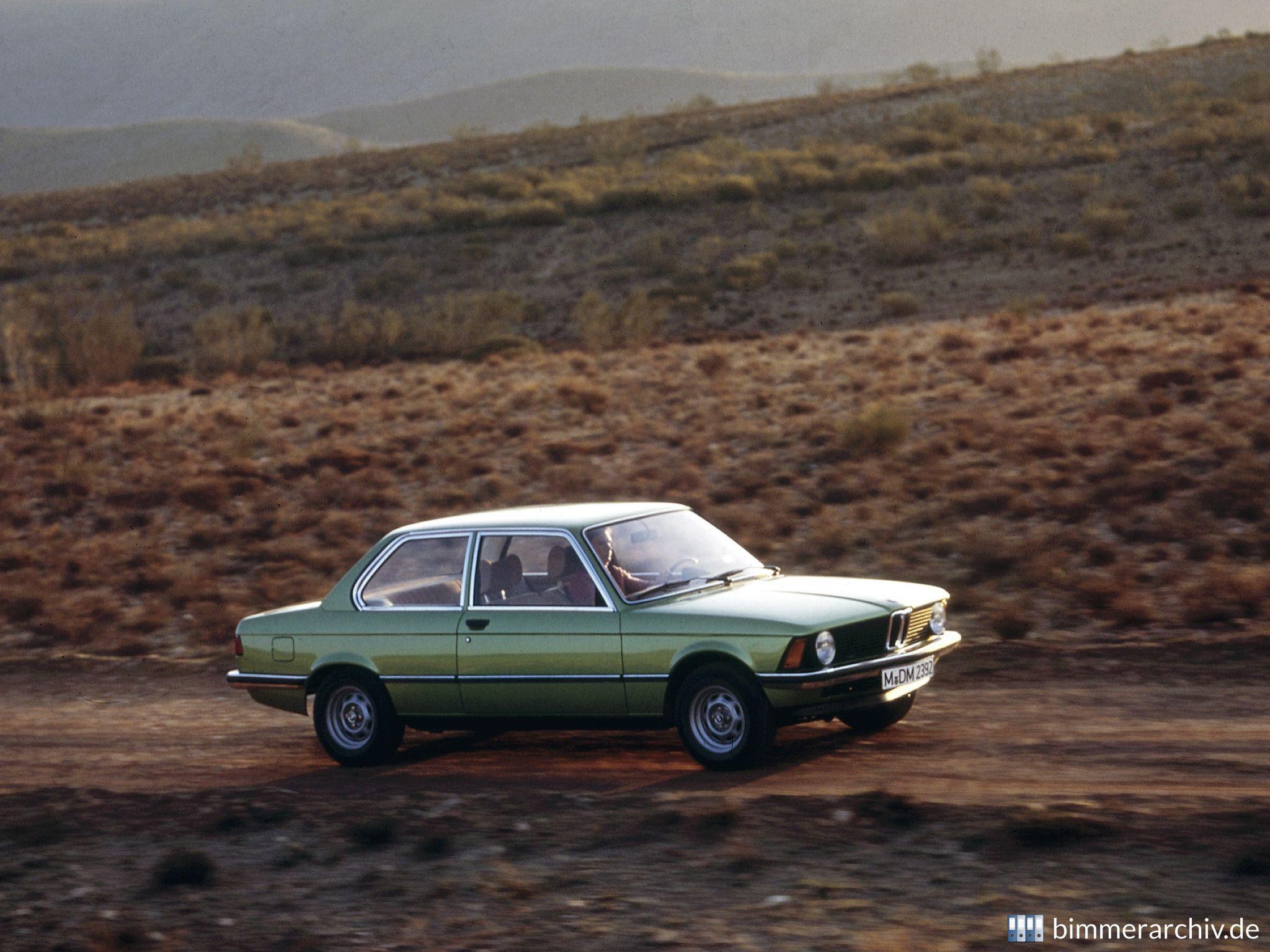 2048x1536 Model Archive for BMW models · BMW 3 Series E21