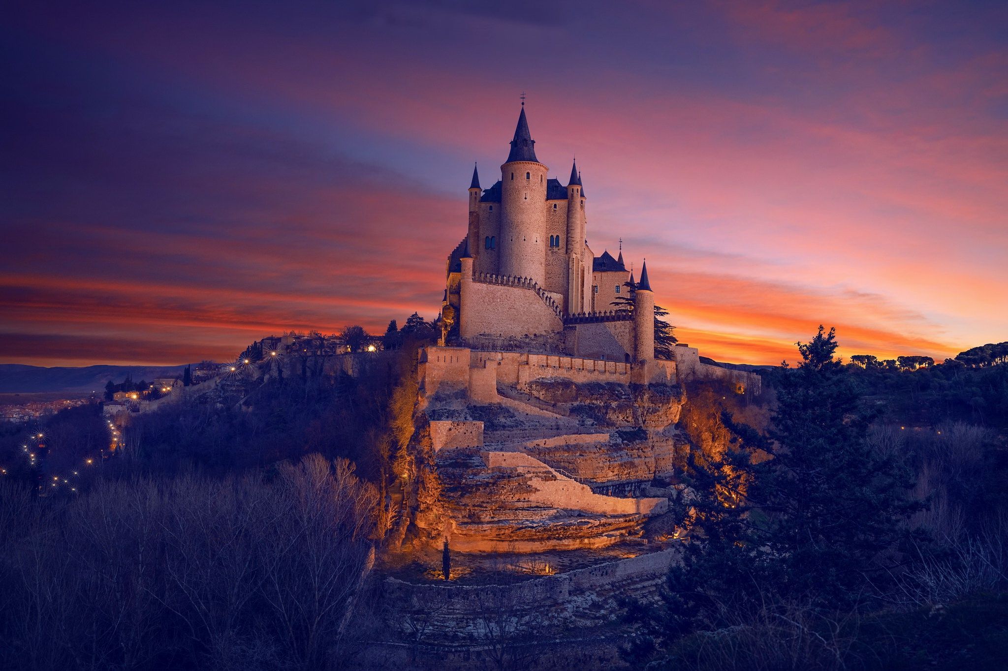 2048x1364 Wallpaper Noche, Segovia, Castile