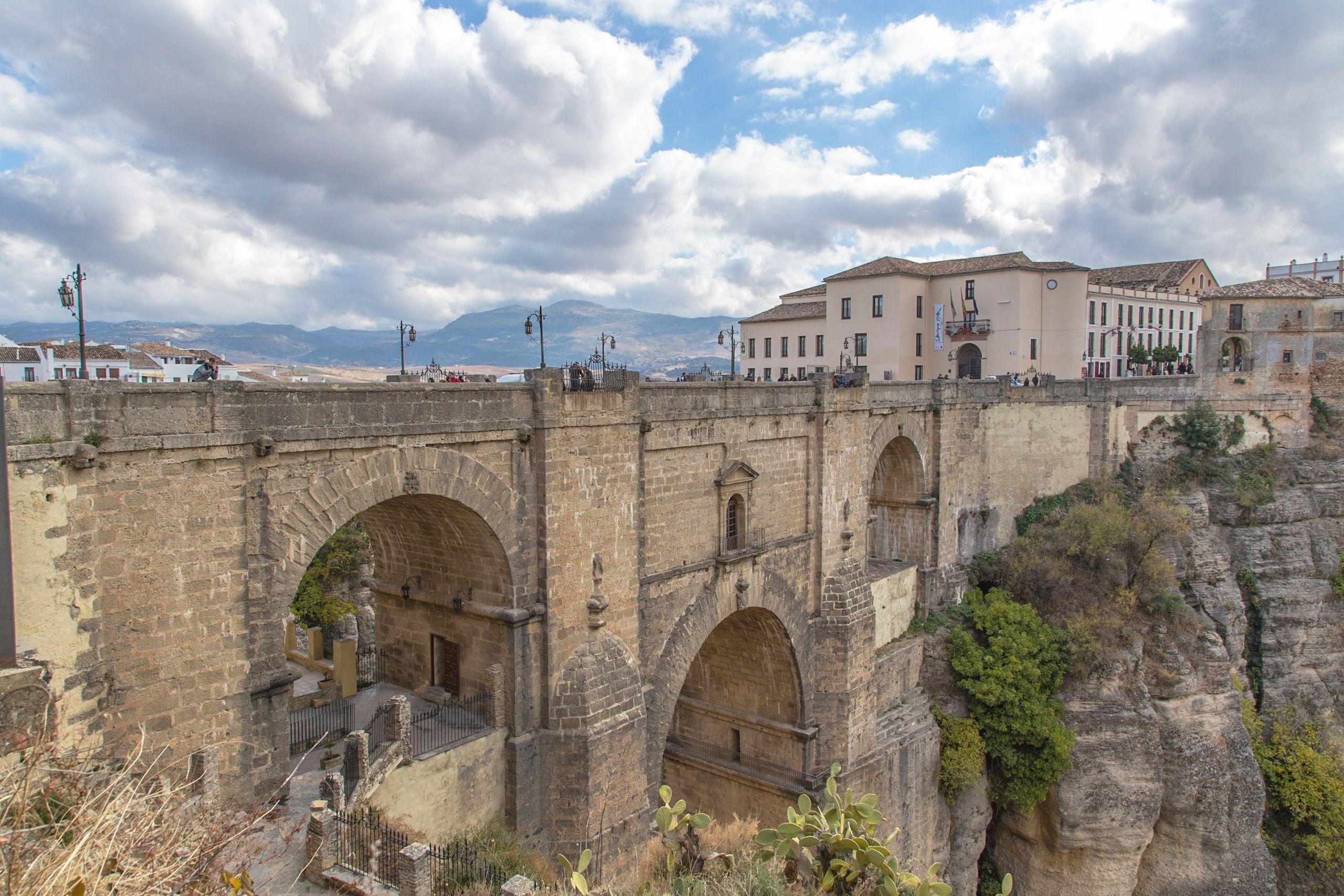 2560x1707 Free of andalusia, Ronda, spain