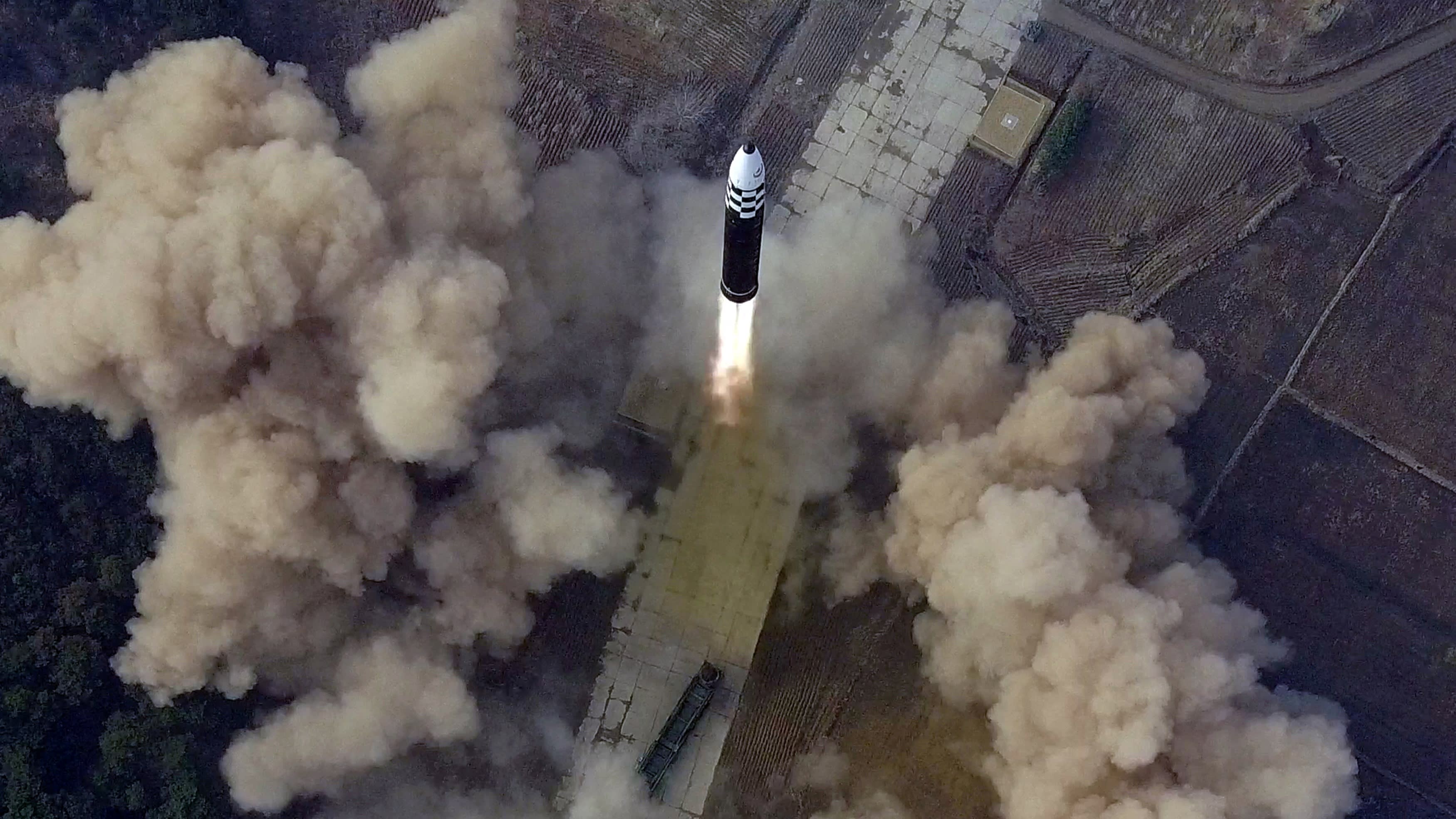 3500x1968 cherished ICBM goal