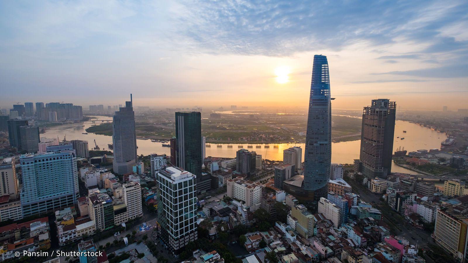 1600x900 Ho Chi Minh City Wallpaper and Background Image