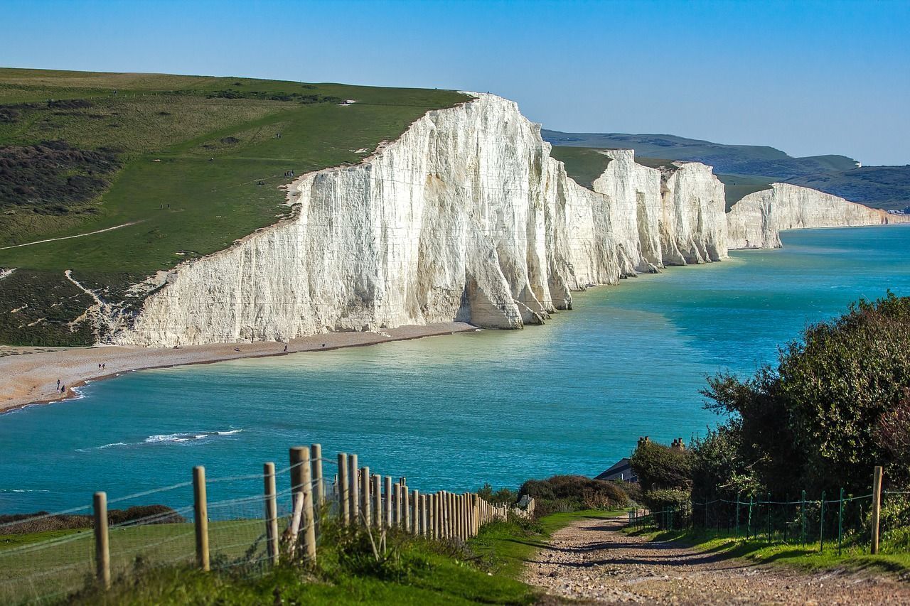 1280x853 Seven Sisters Cliff & Seven Image