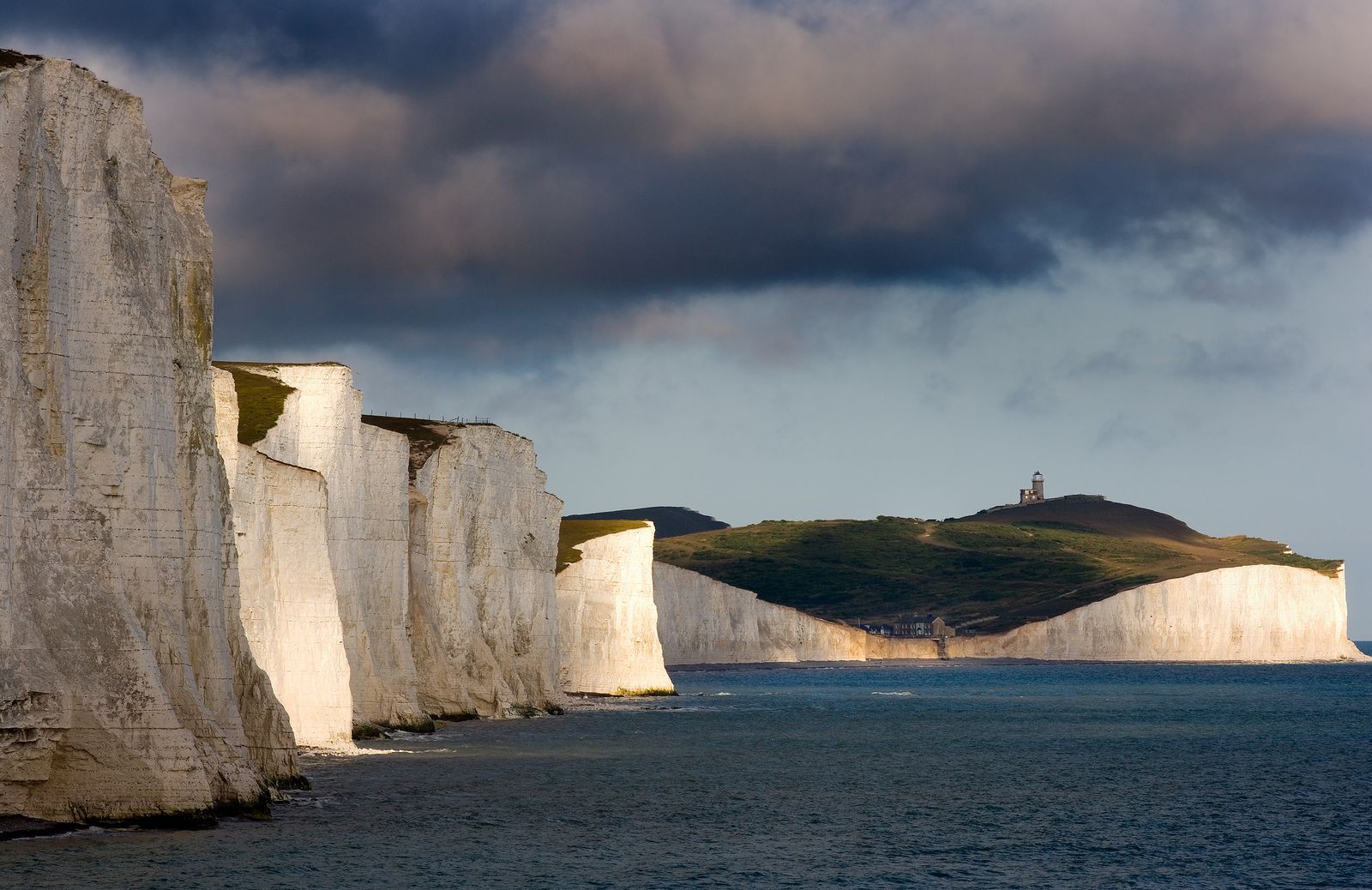 1600x1038 Seven Sisters