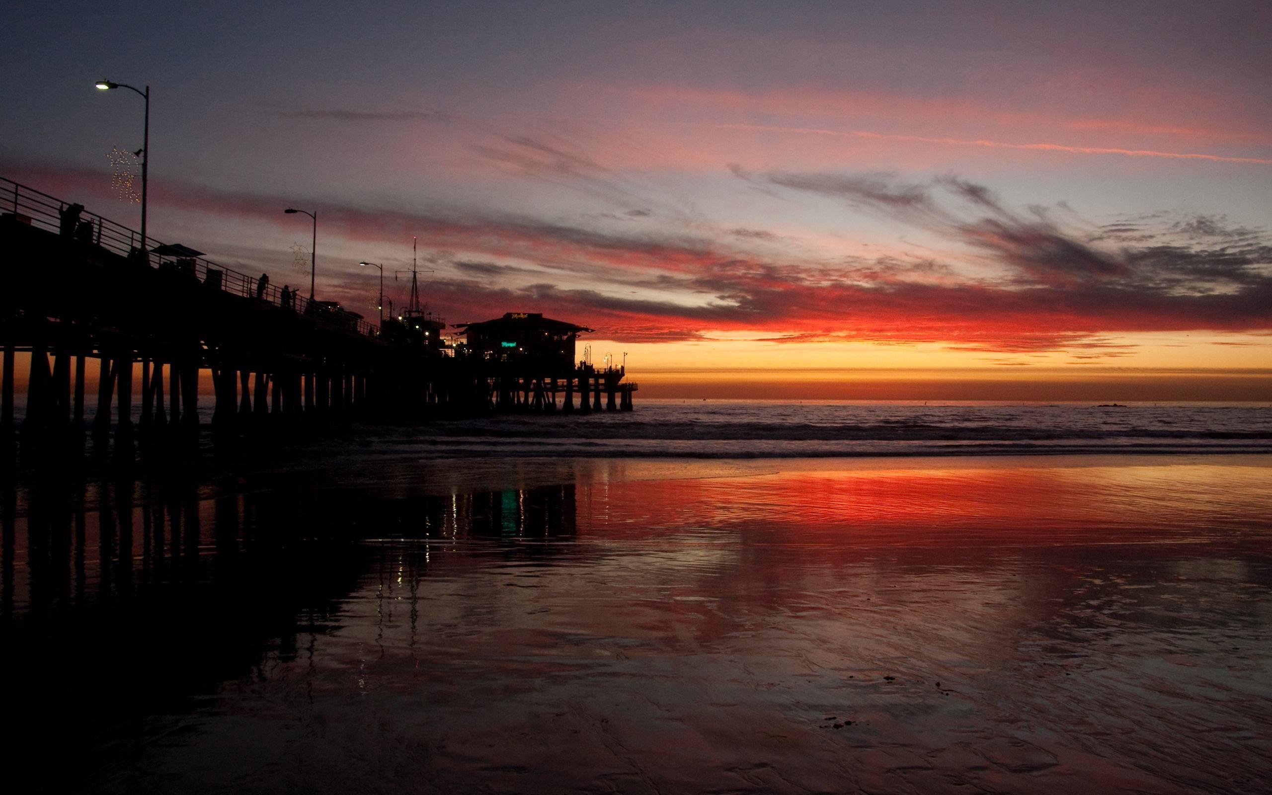 2560x1600 Long Beach Sunset (id: 128335)
