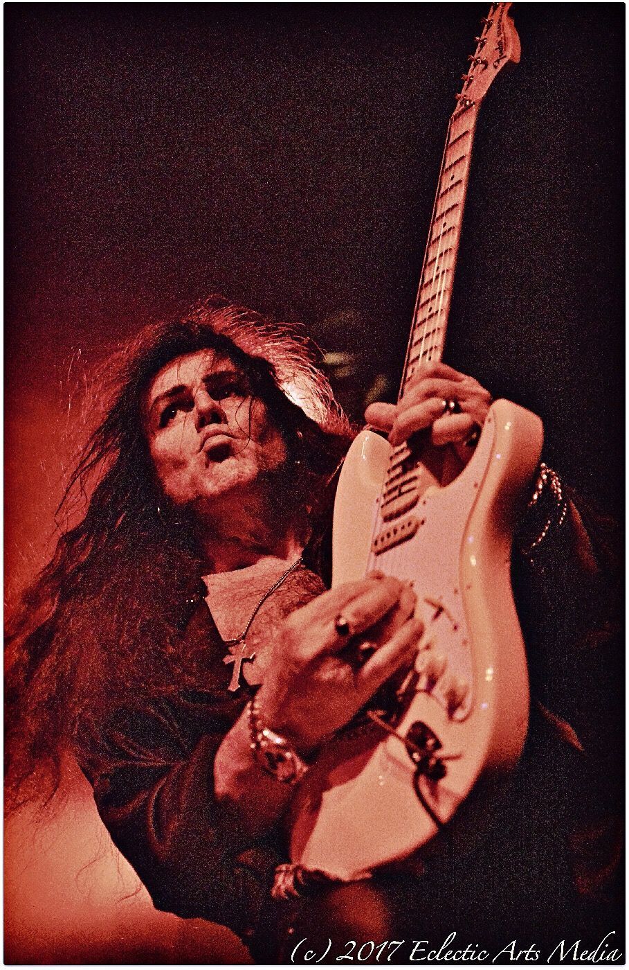 909x1400 YNGWIE MALMSTEEN Sets Seattle On Fire! Gig Review From Seattle, WA! 5 25 17
